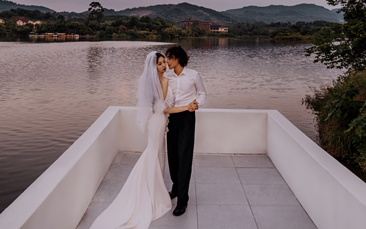 520爱要大声说出来八服八造  预约送蜜月3件套