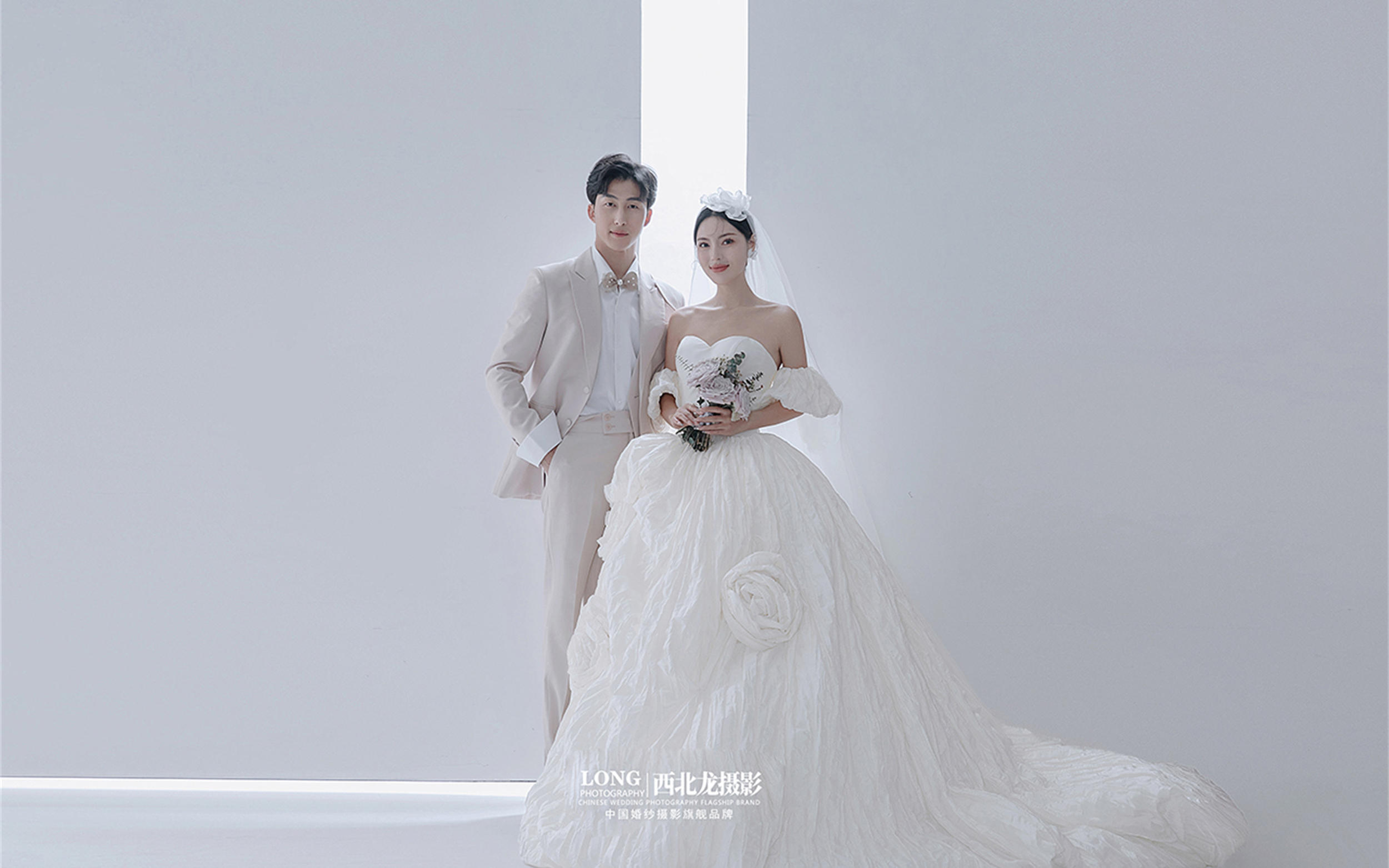 光影里的公主风婚纱照也太绝了✨美到发光