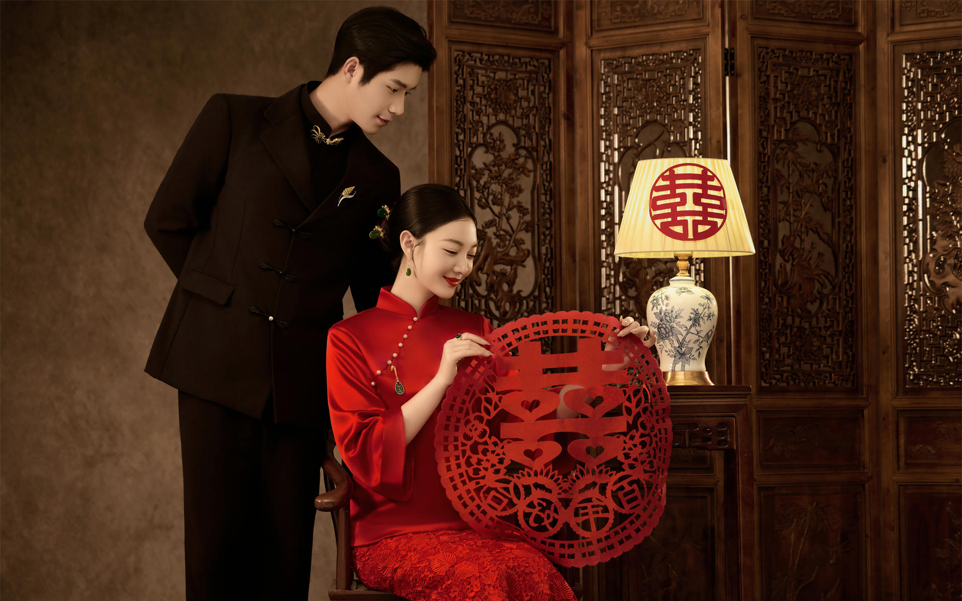 輕復(fù)古中式婚紗照