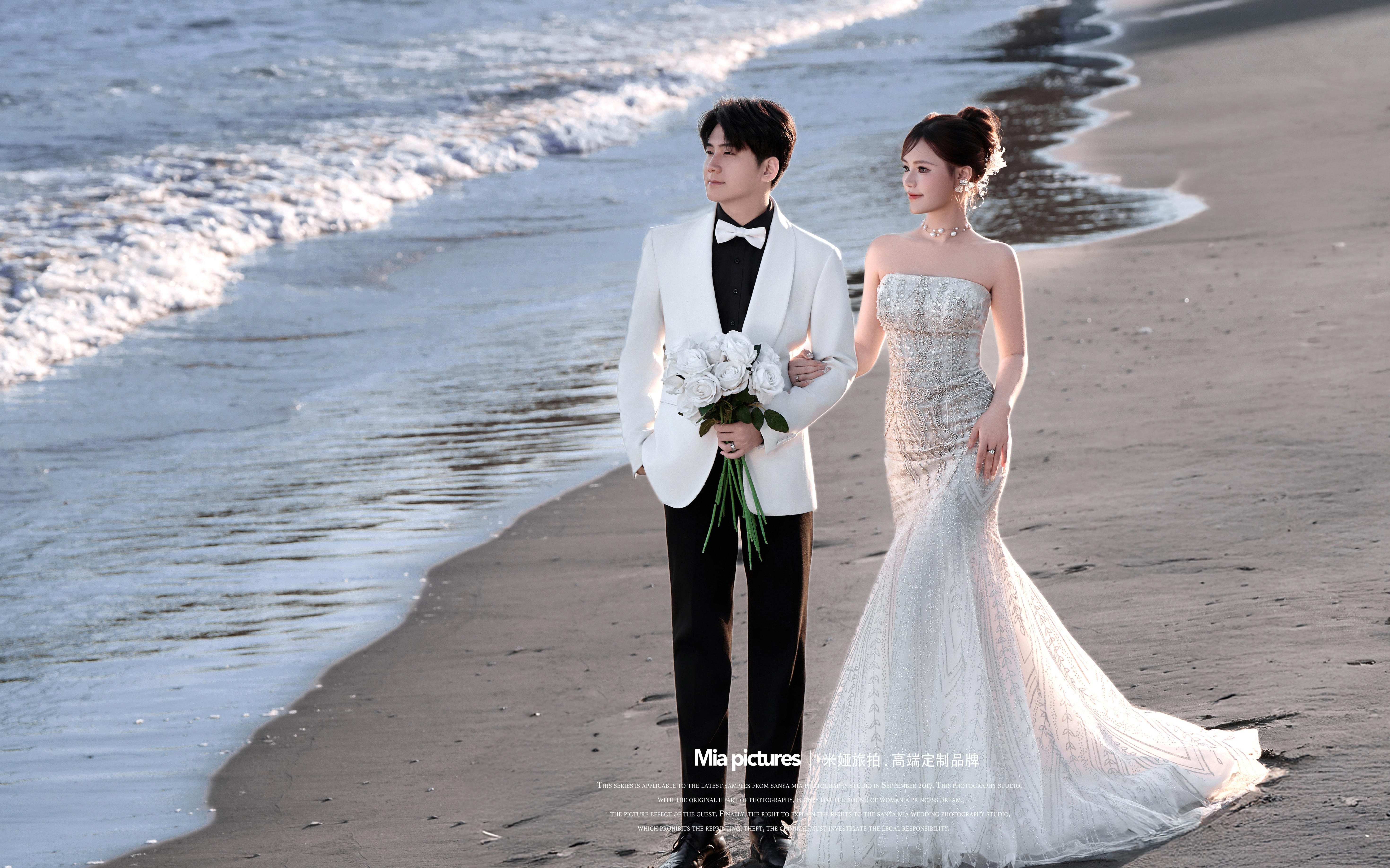 海風吹來的浪漫｜海邊白紗婚紗照??