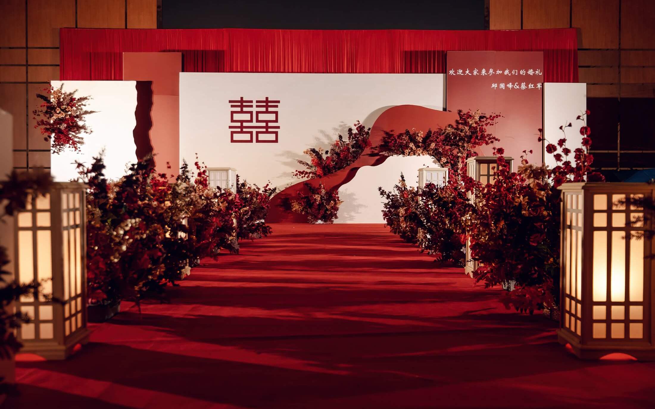 新中式红白色撞色极简婚礼