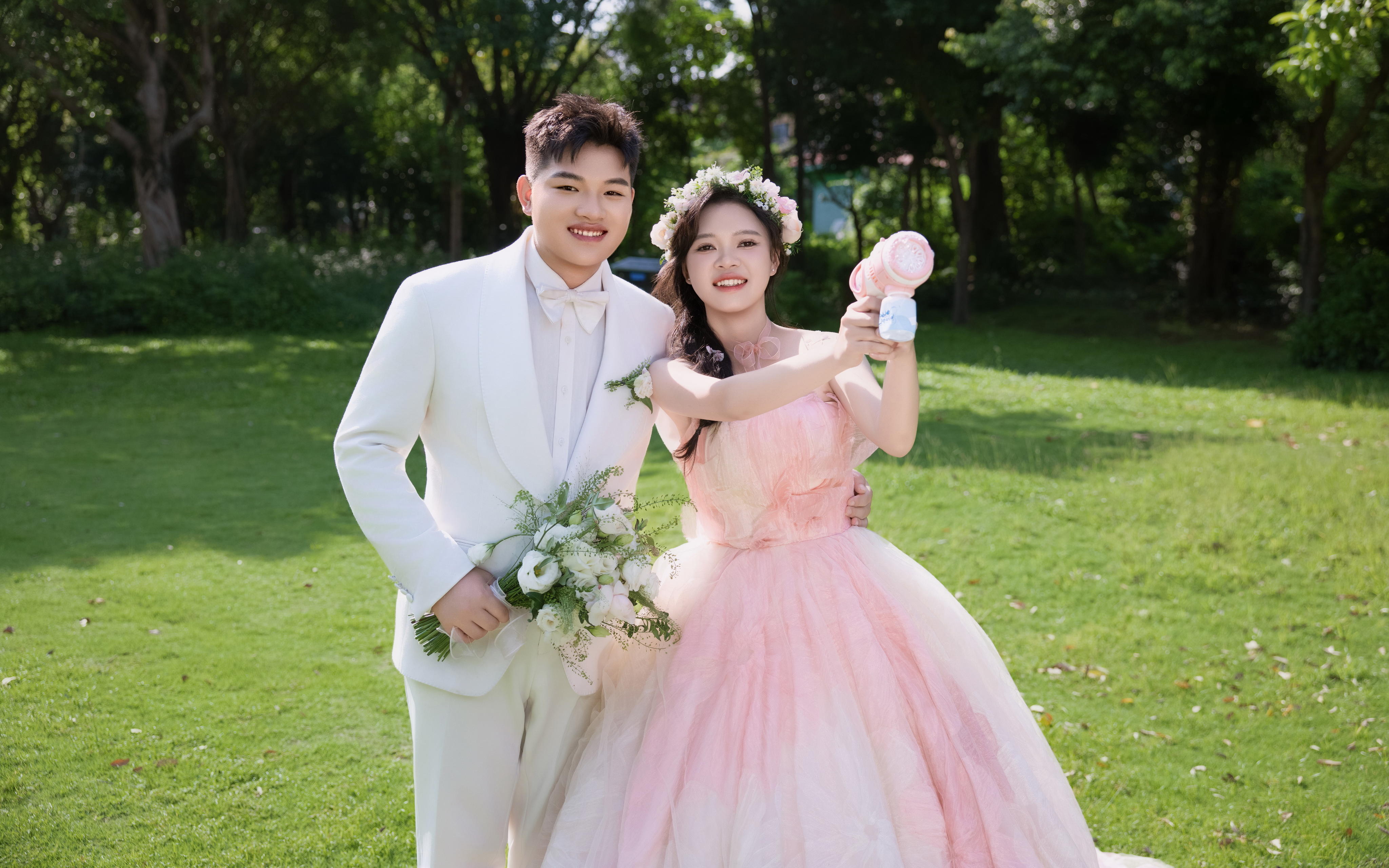 韓格聚愛|比起網(wǎng)感 更喜歡充滿真實情緒的婚紗照