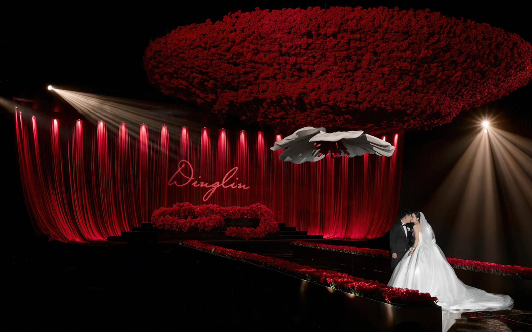 美哭俺啦！超大氣的紅色秀場風(fēng)！