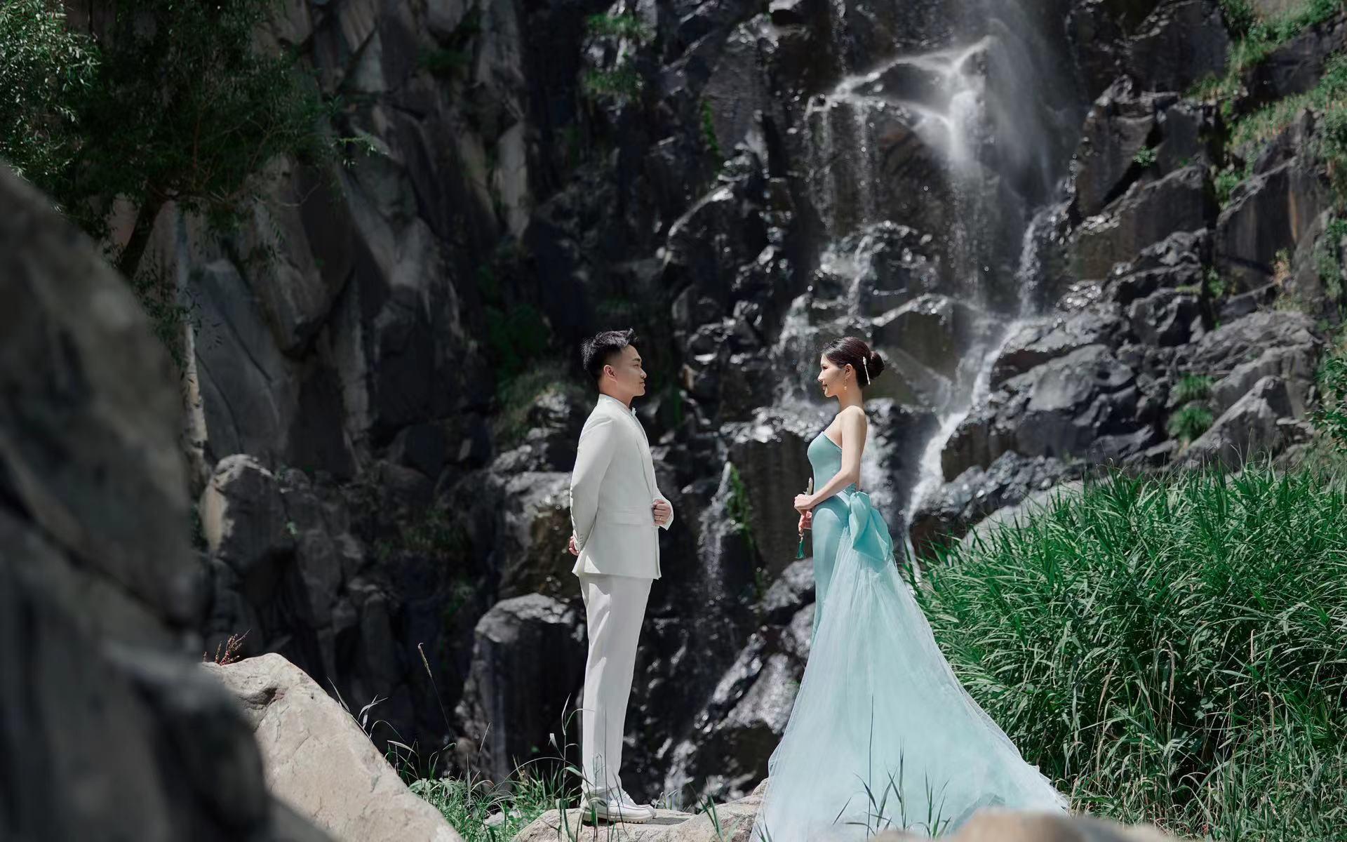 花瓣摄影•山涧