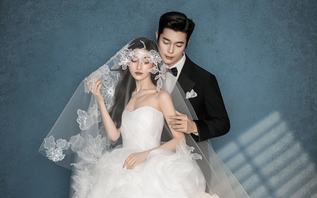 被低估的復(fù)古主紗婚紗照，美的好高級(jí)