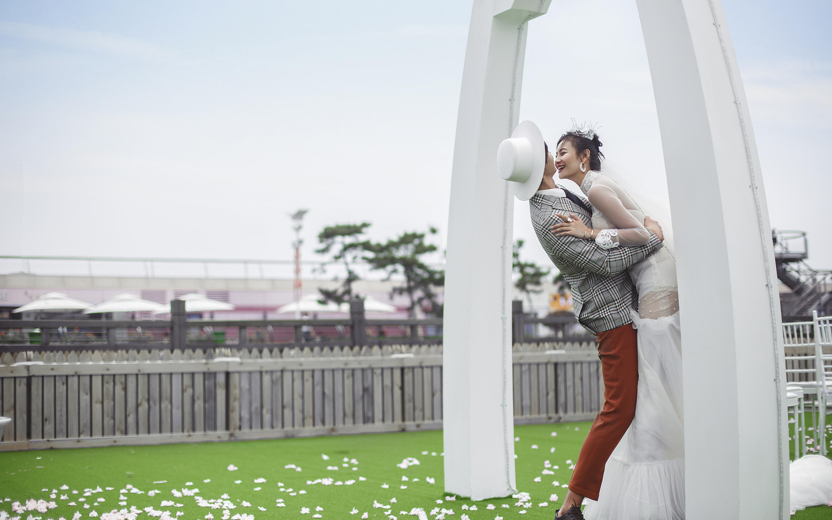 《婚礼现场-森系婚纱照》-森系婚纱照