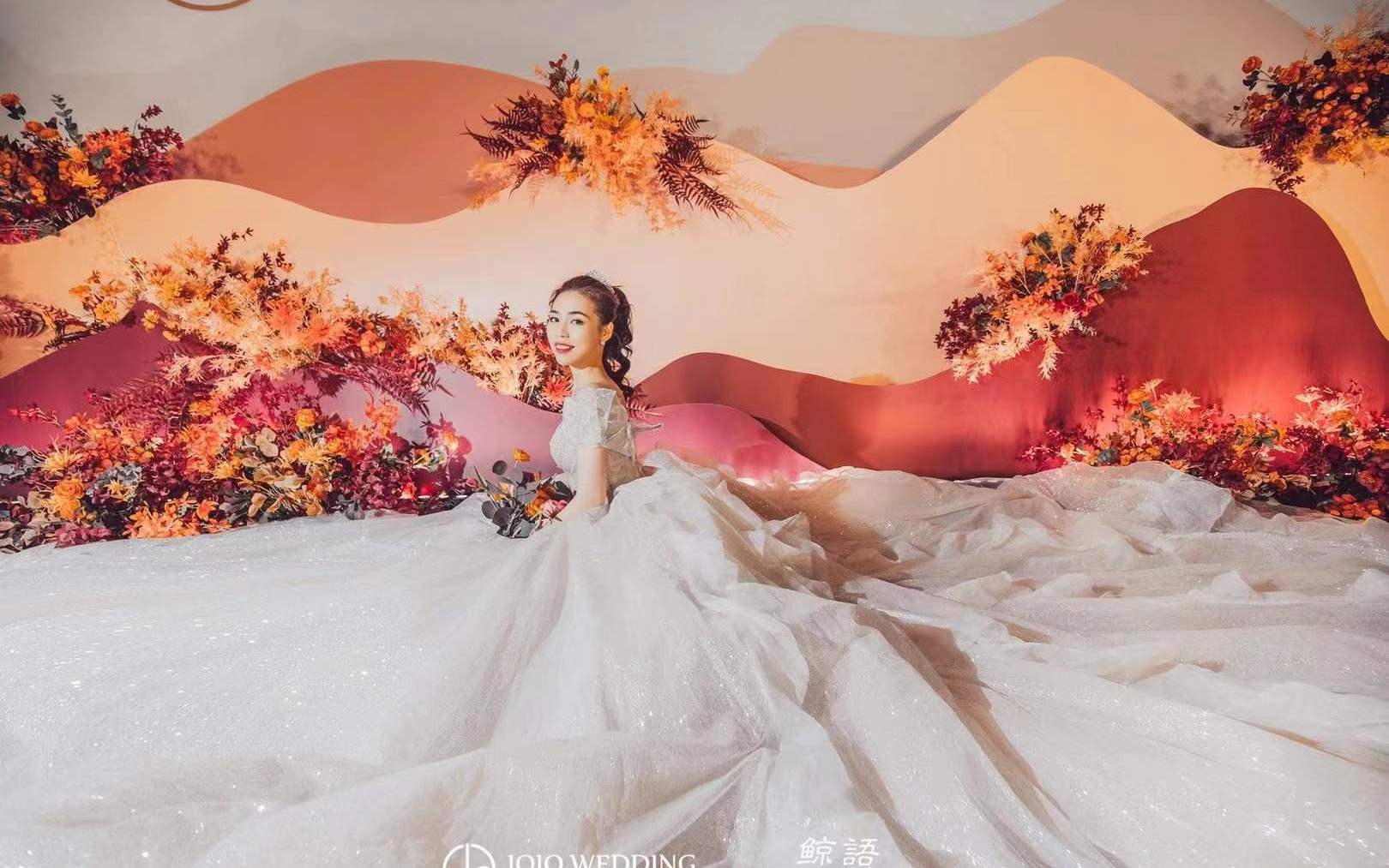 WULI 婚礼 | 一场配色很高级的室内婚礼