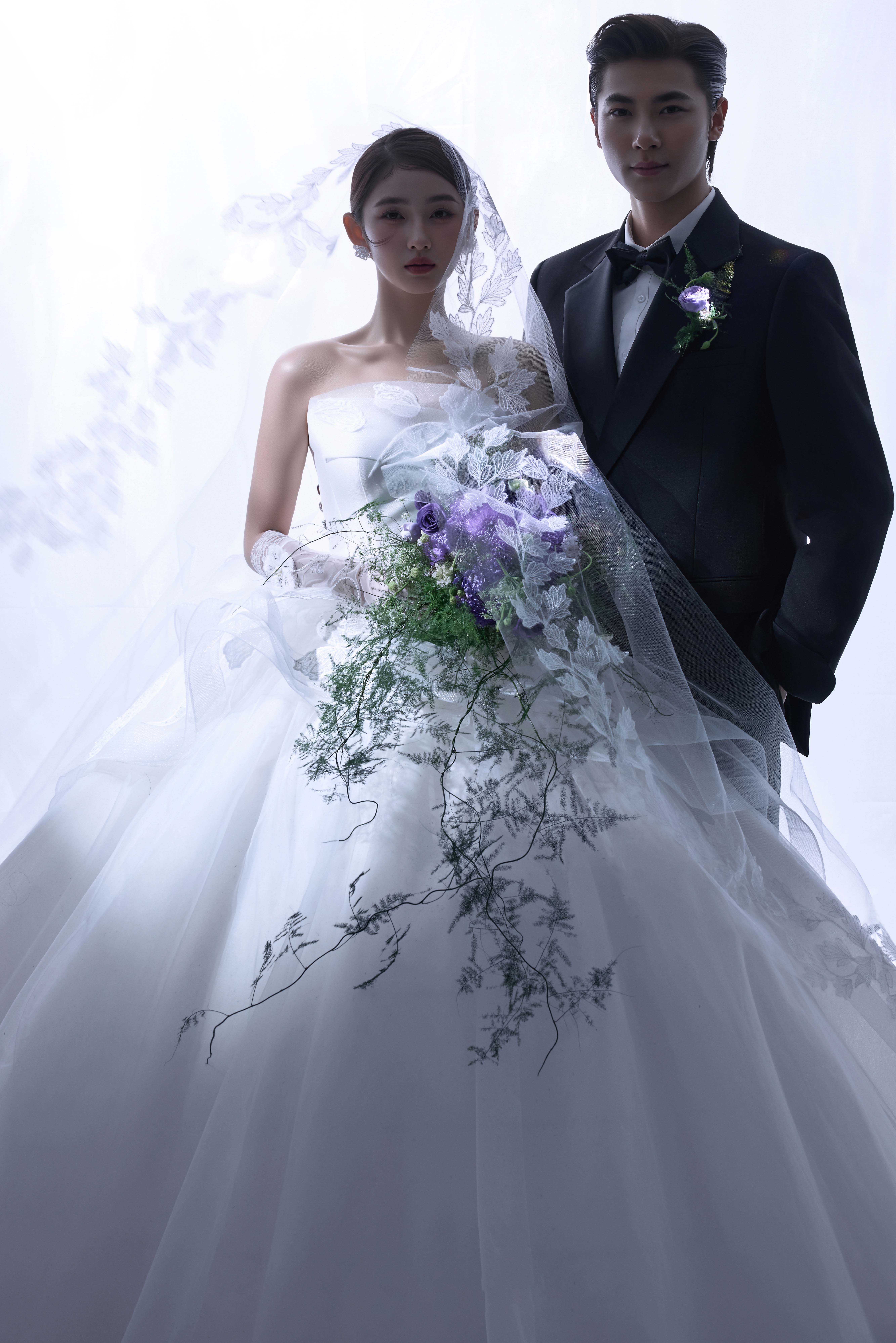 一站式服務(wù)/品質(zhì)優(yōu)選/心動(dòng)開搶/婚紗照+婚紗禮服