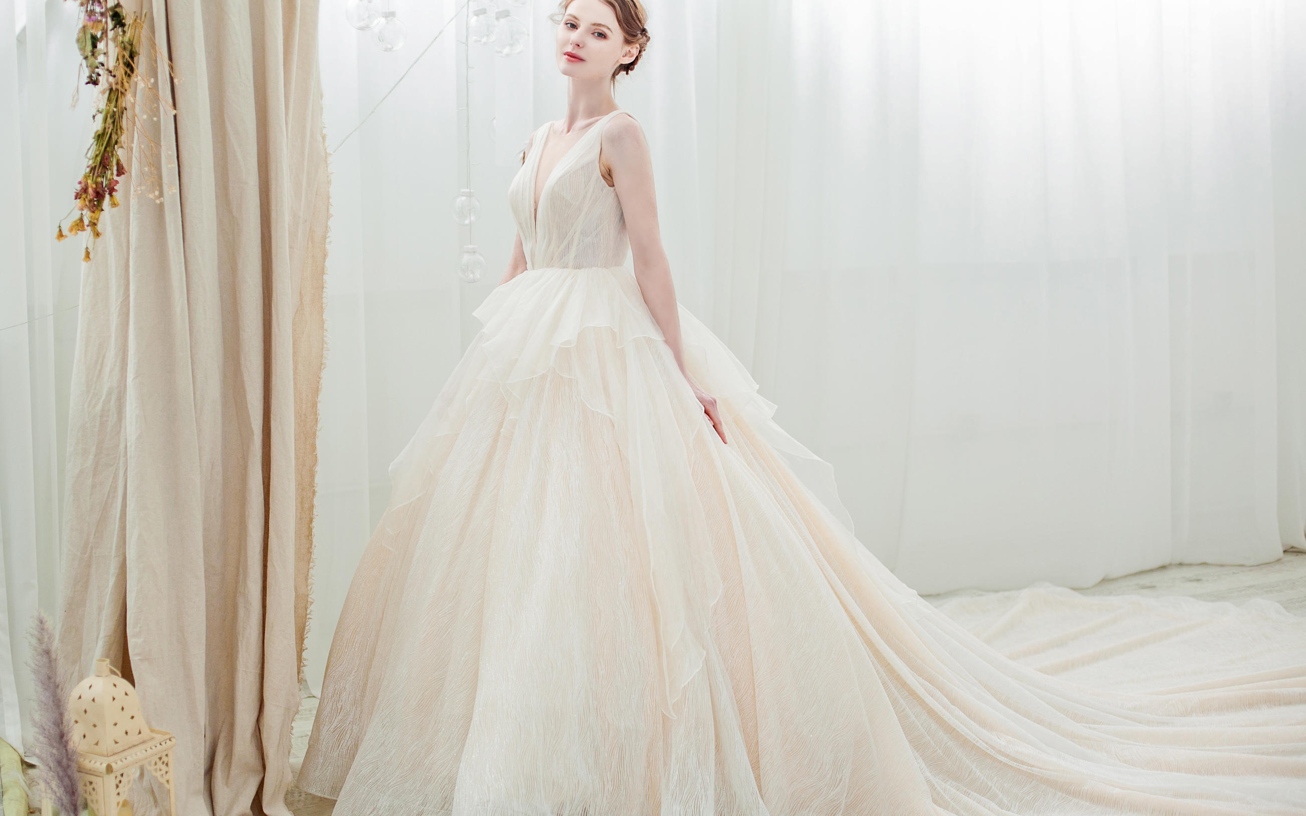 PINKY 婚礼纪专享 大牌主纱