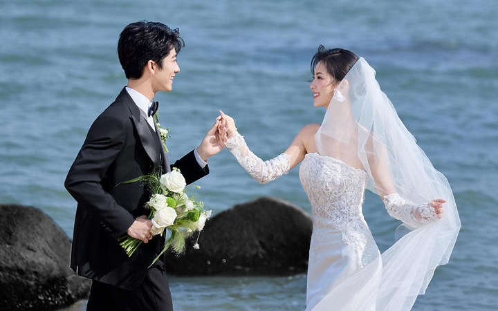 想和你一起去海边拍婚纱照，氛围感绝了