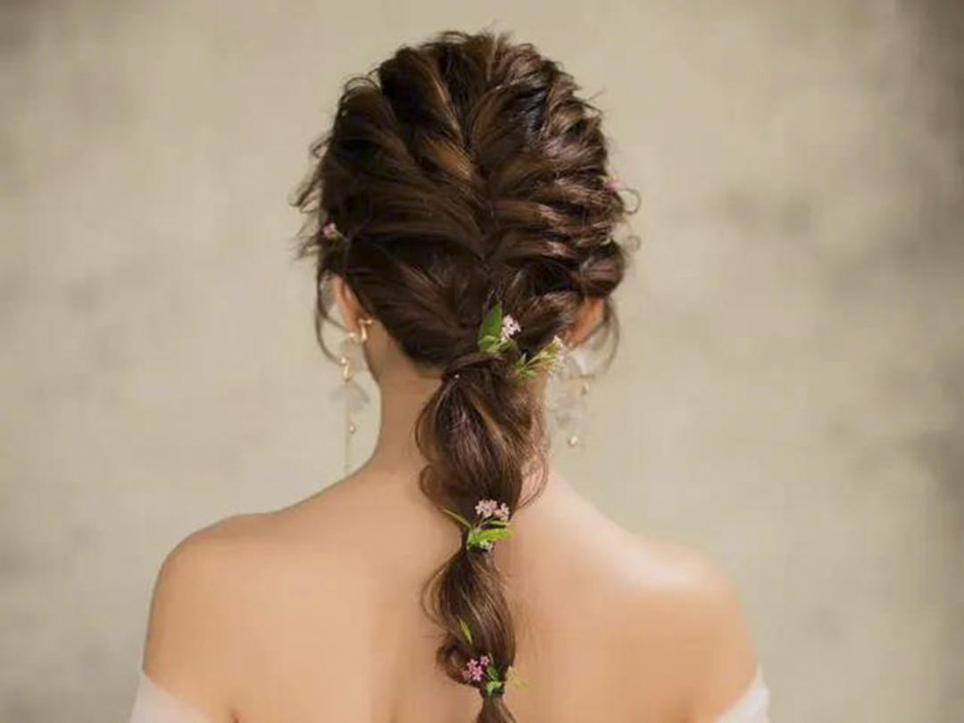 资深化妆师全程跟妆三款唯美造型