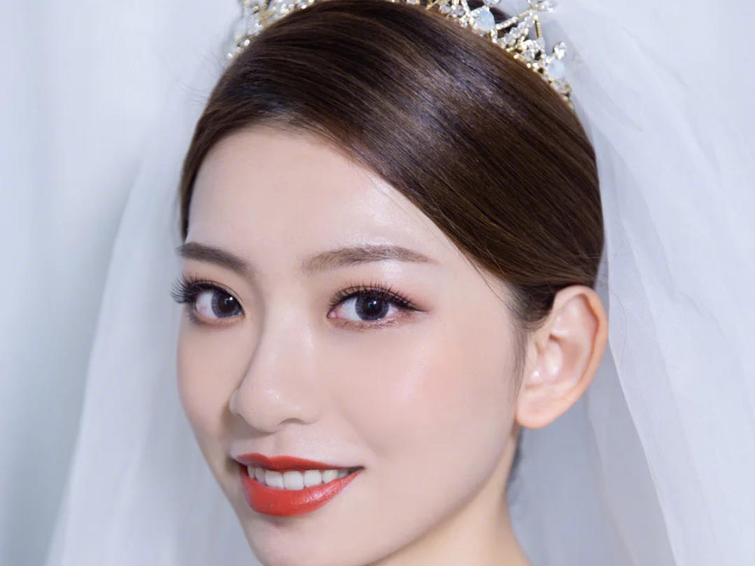 限时专享：婚纱+礼服+秀禾