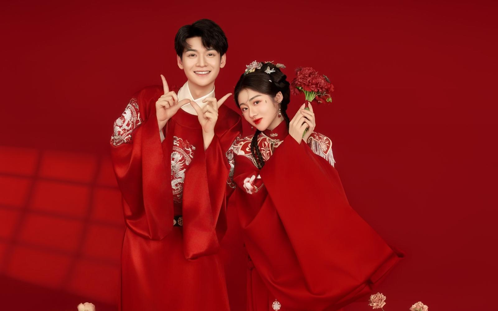 减龄感明制汉服婚纱照🏮真的太乖咯~~