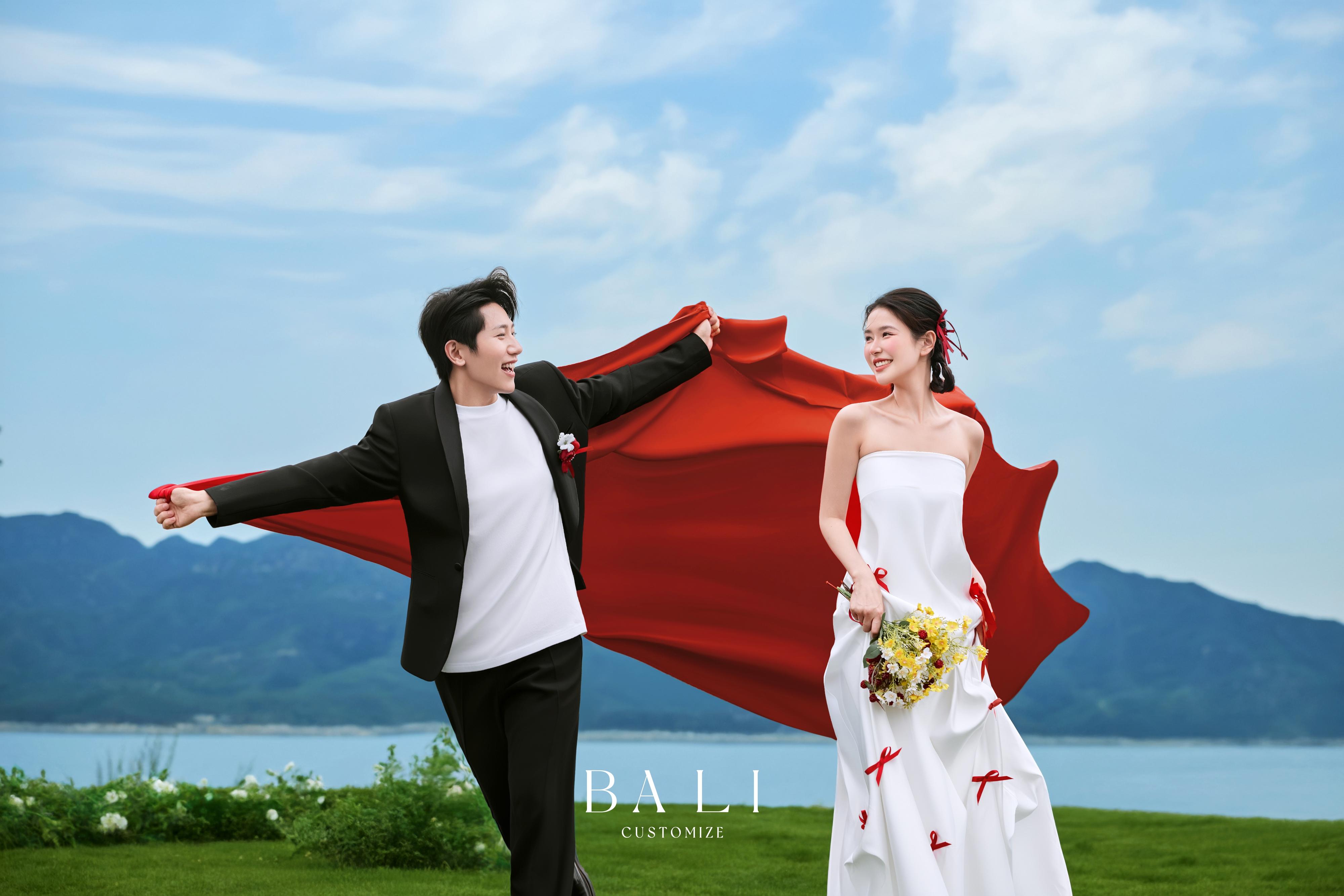 森系草坪喜嫁風(fēng)婚紗照