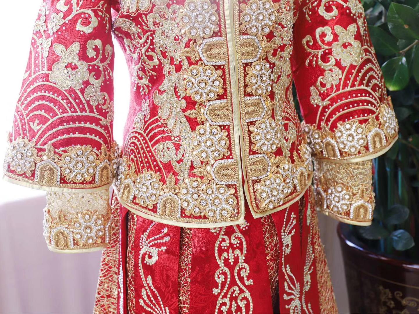 【轻奢套系】主纱+手绣马来袍+敬酒服+中式饰品