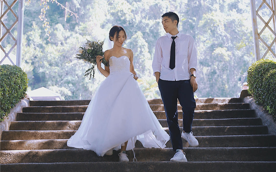 【钜惠】2988元8服8造风格任选外景拍摄