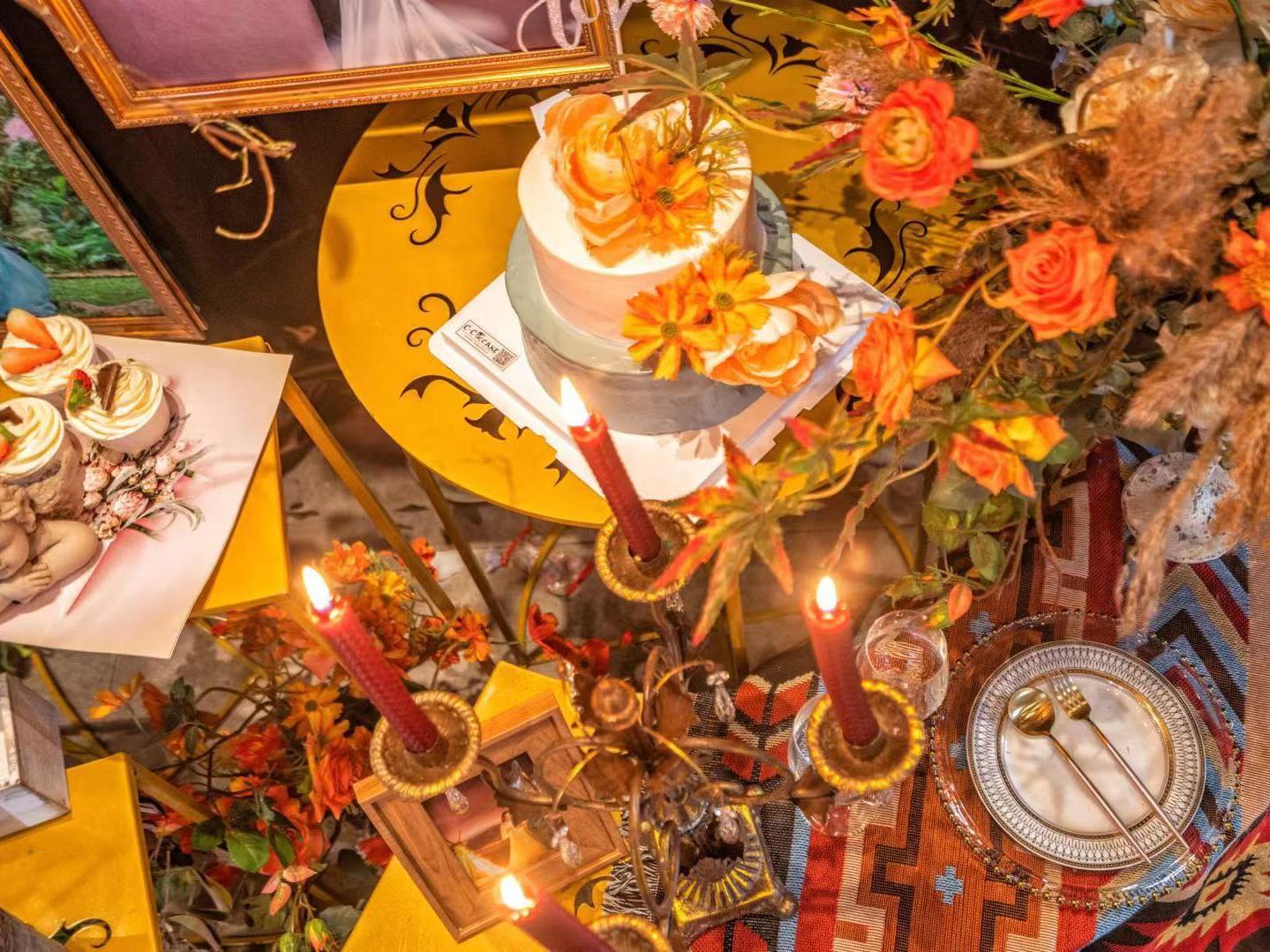 流行色珊瑚橘用在婚礼上超美啊-喜文化婚礼