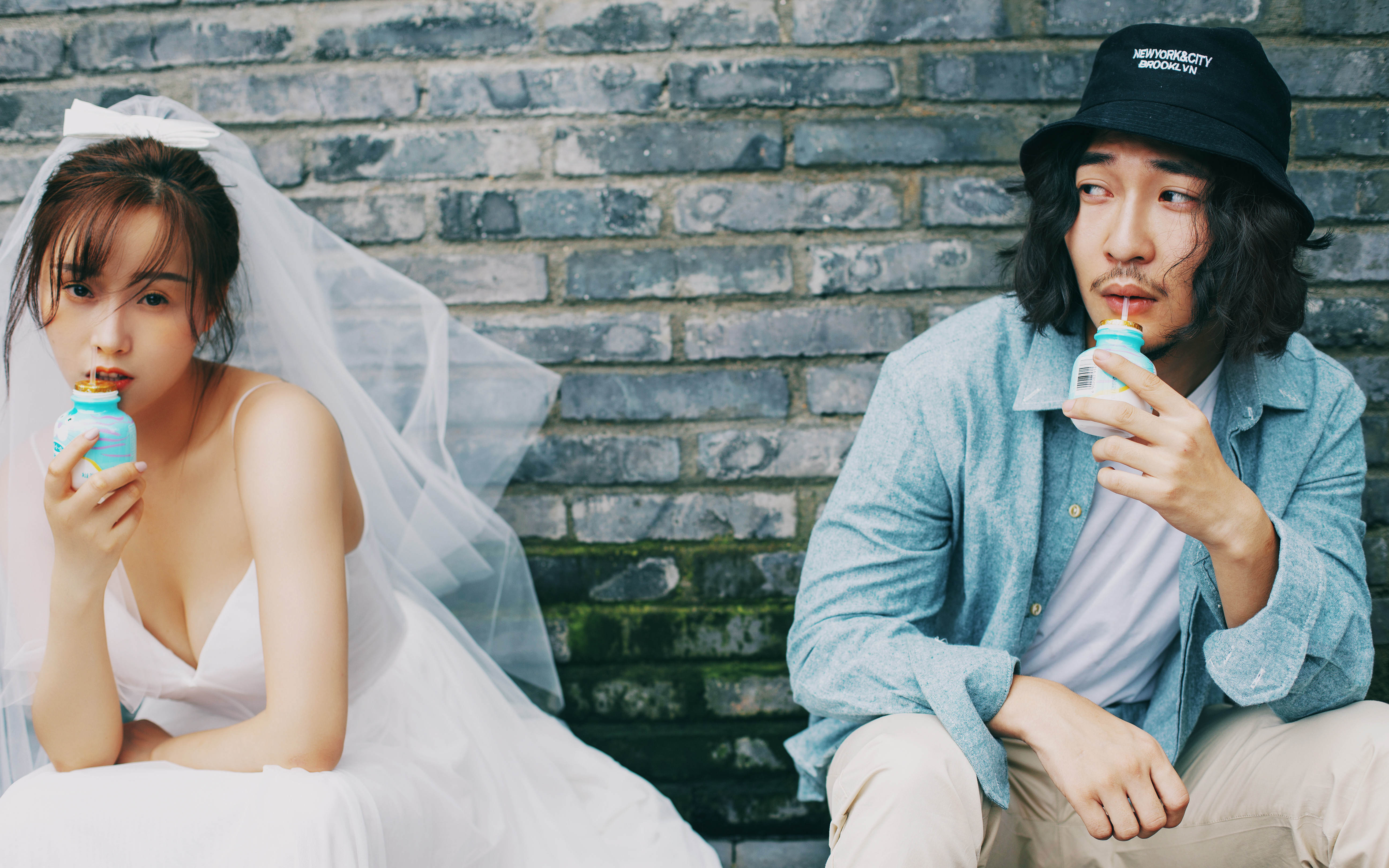 初夏特惠活動(dòng).訂單即送全新婚紗