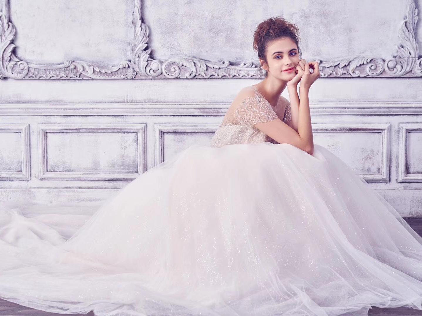 【锦年高定】海外品牌系列典礼纱定制