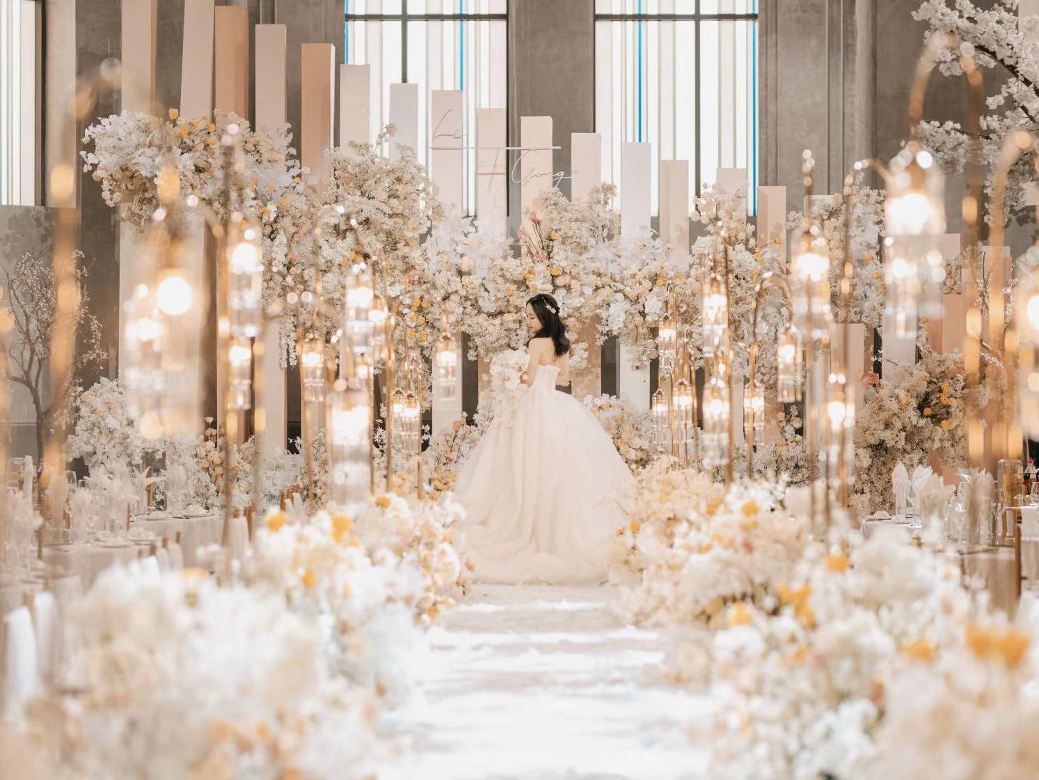 昆明1903法式教堂香槟色几何简约高级唯美婚礼