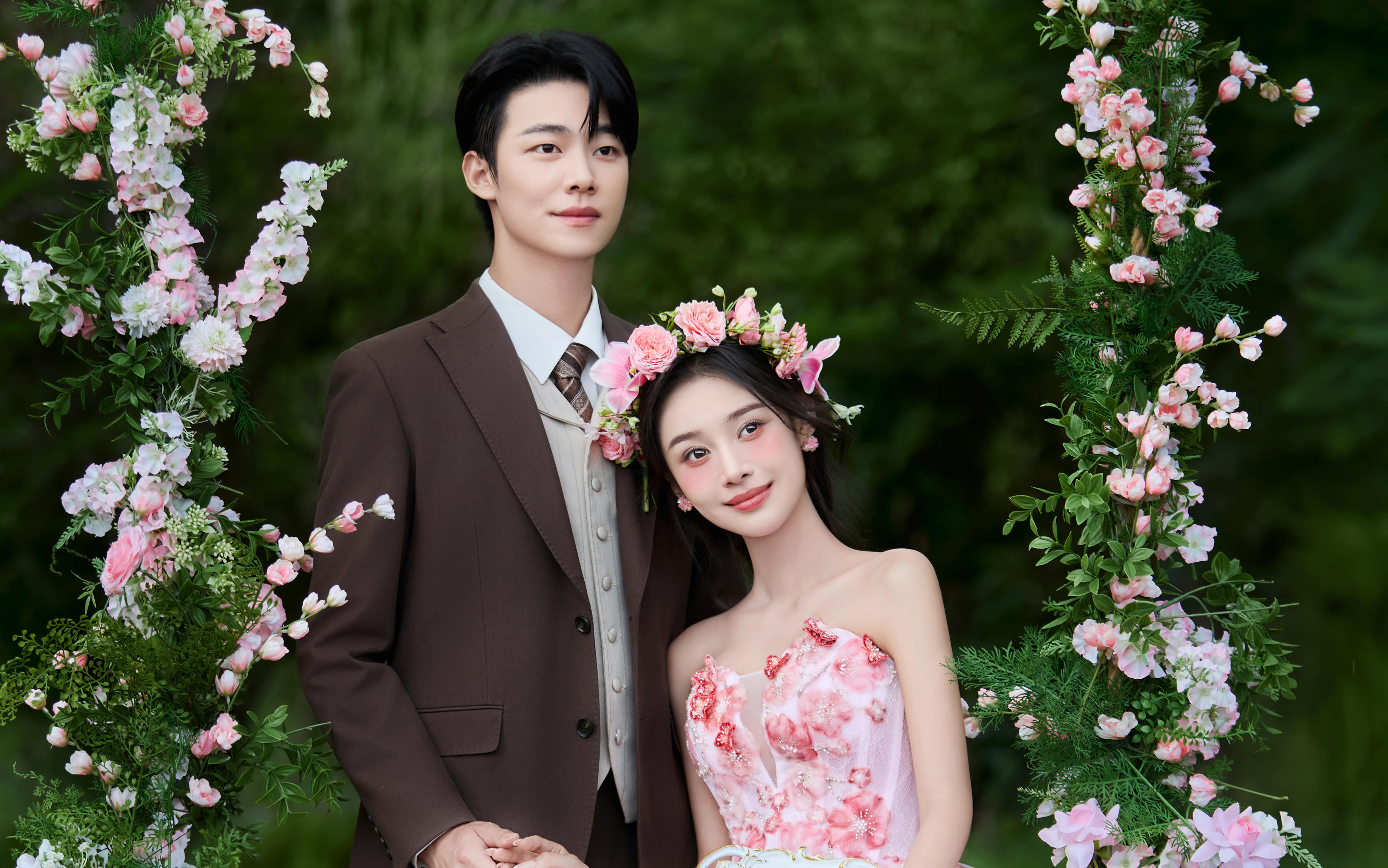 【萊色視覺(jué)】鮮花簇?fù)淼耐捗鼐?美出新高度