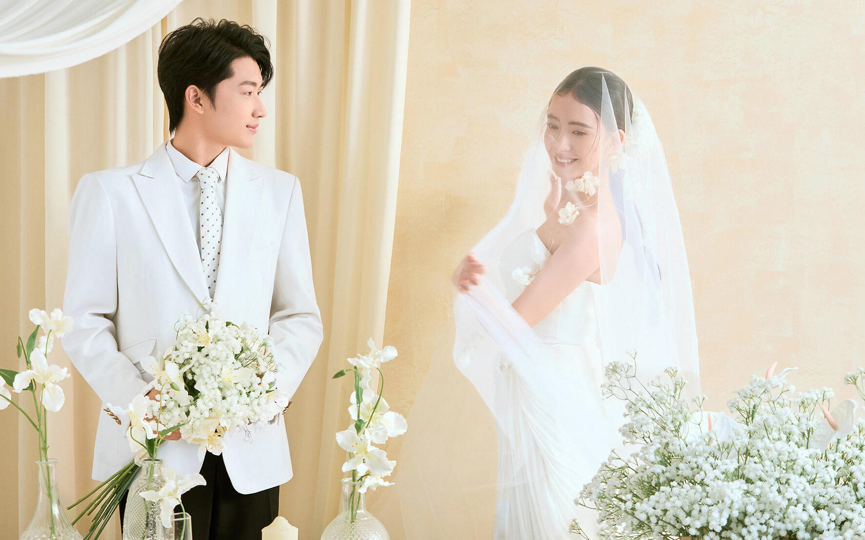 承認(rèn)吧，你也很為我的韓系婚紗照著迷吧