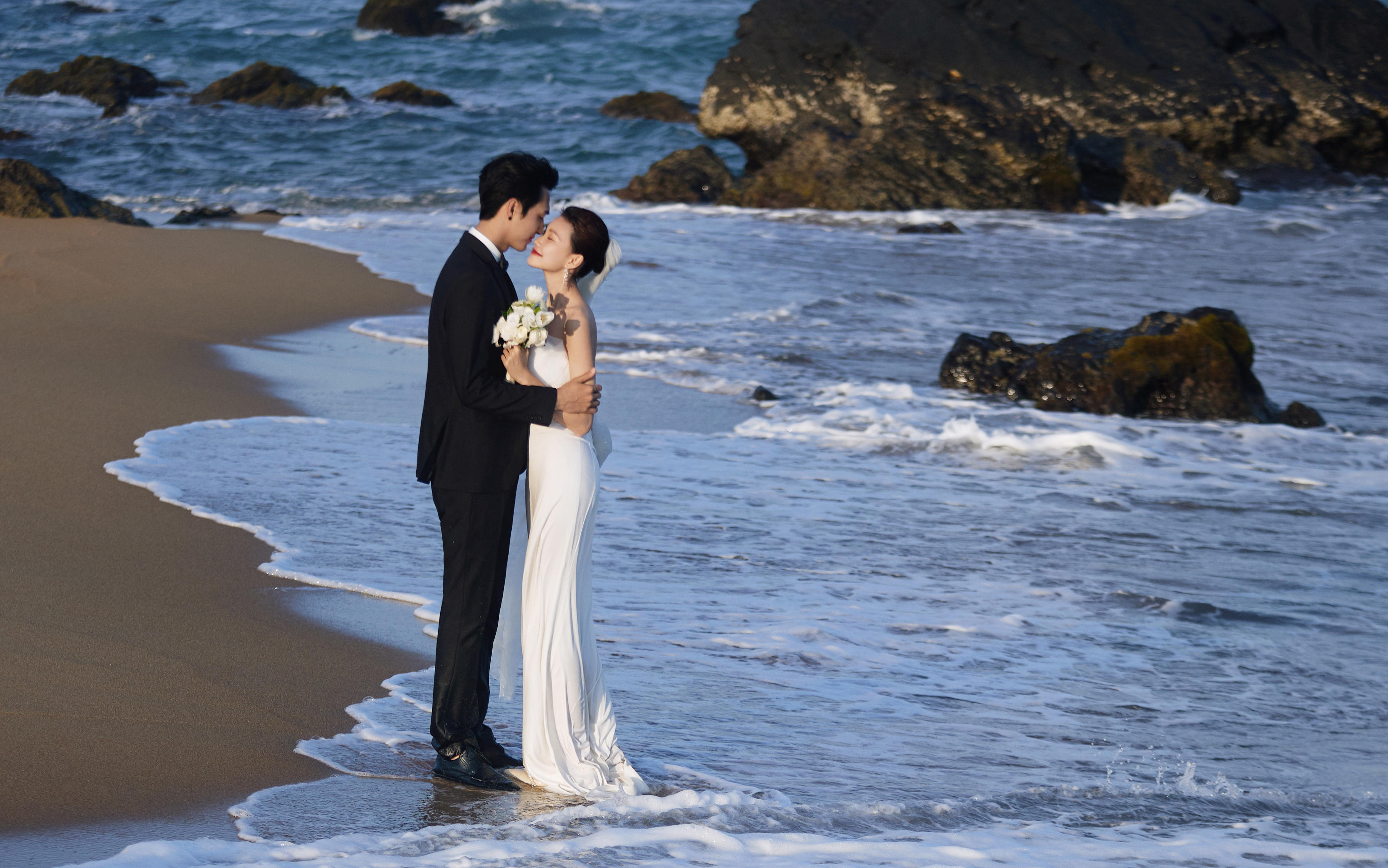 三亞被問(wèn)爆的海景婚紗照！還以為去了濟(jì)州島