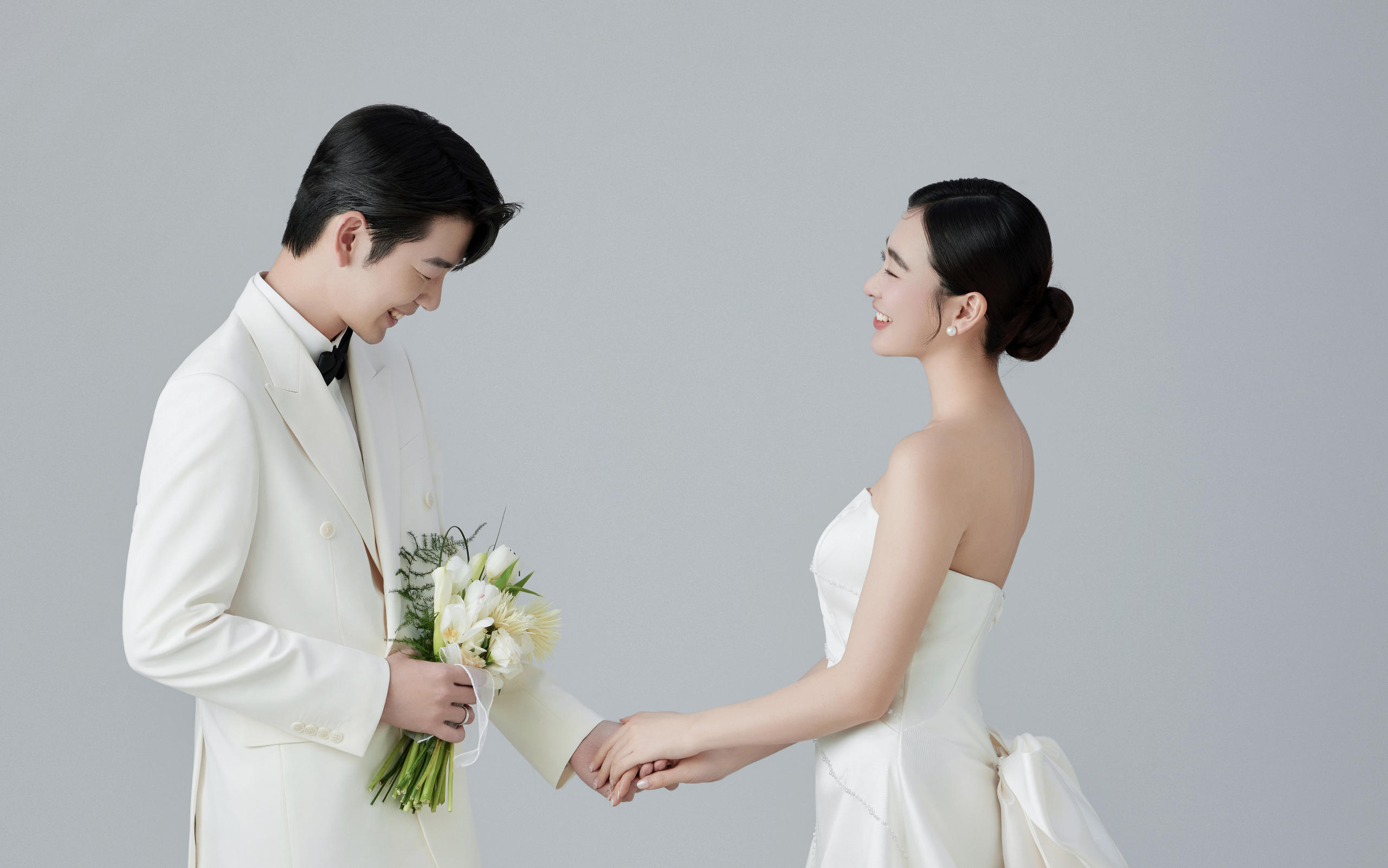 高光时刻必须仪式感满满💗超美的主纱婚纱照