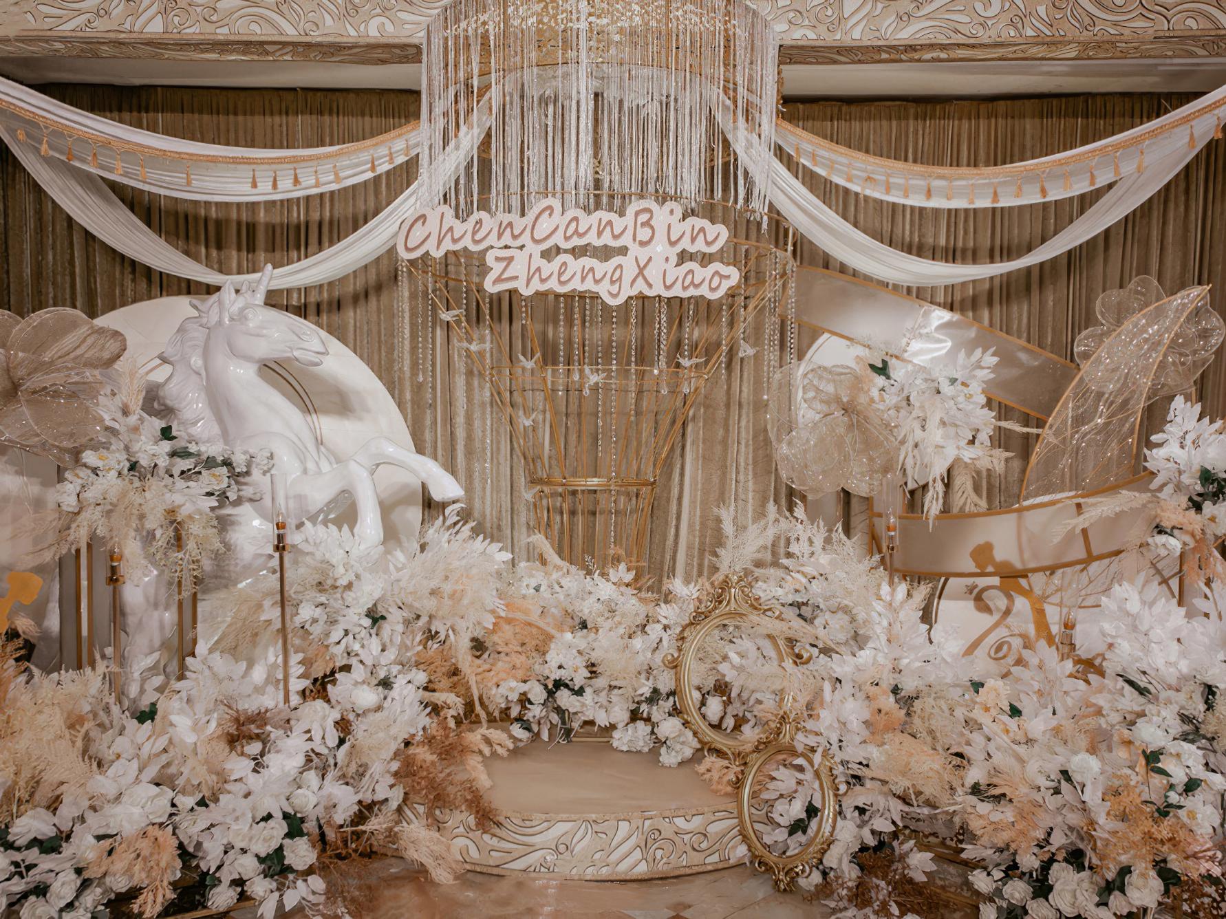 【小预算】简约梦幻香槟色婚礼创意翻倍服务翻倍