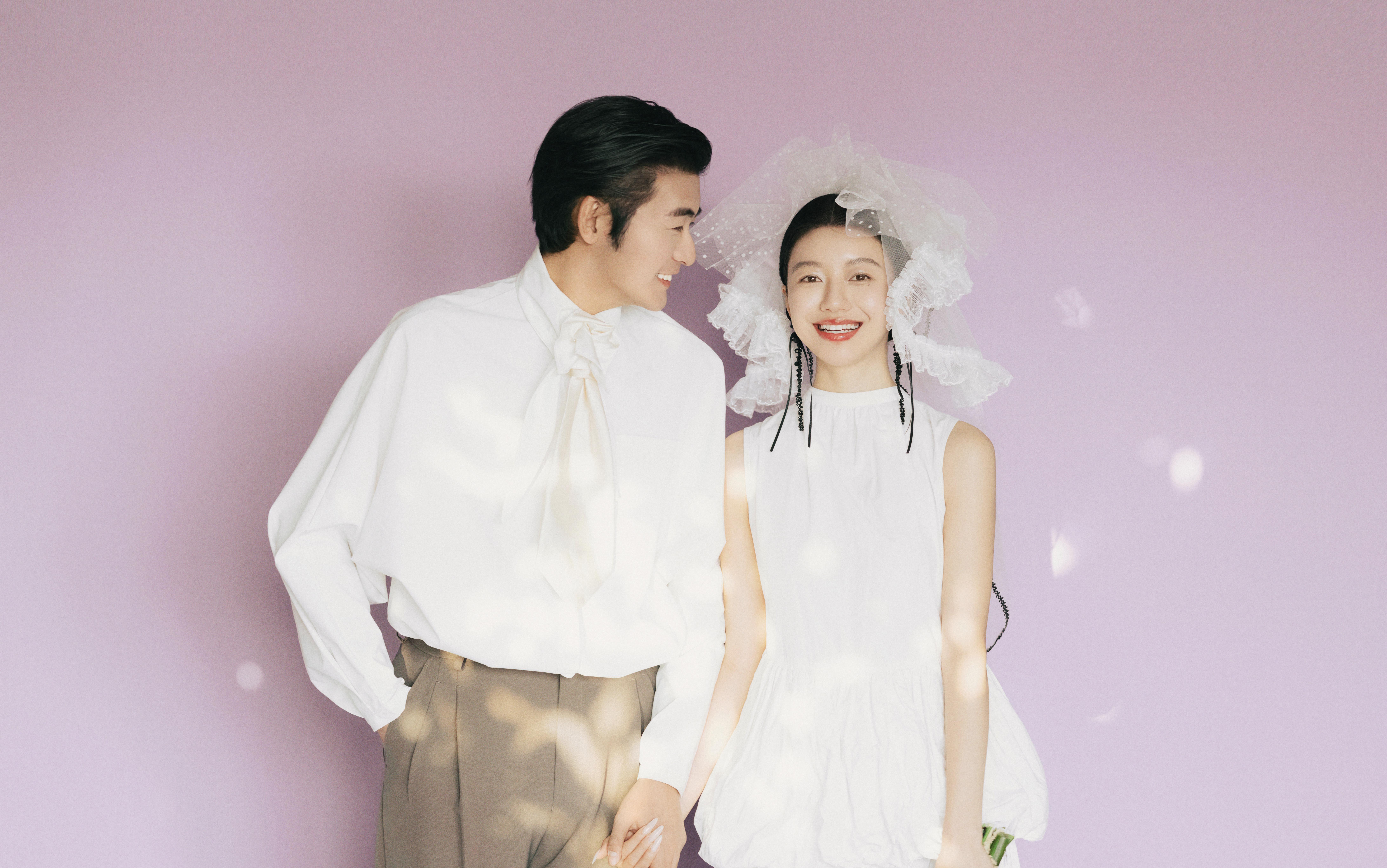 纯背景小清新婚纱照
