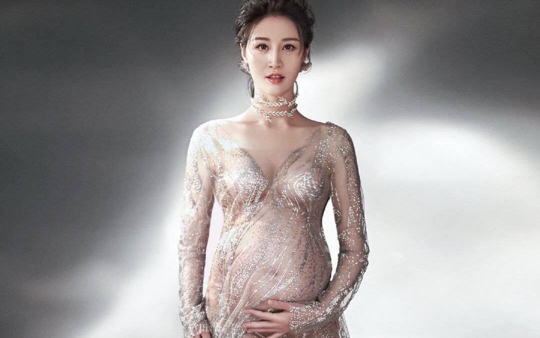 辣妈精致孕妇写真 2套衣服2套造型 精修18张