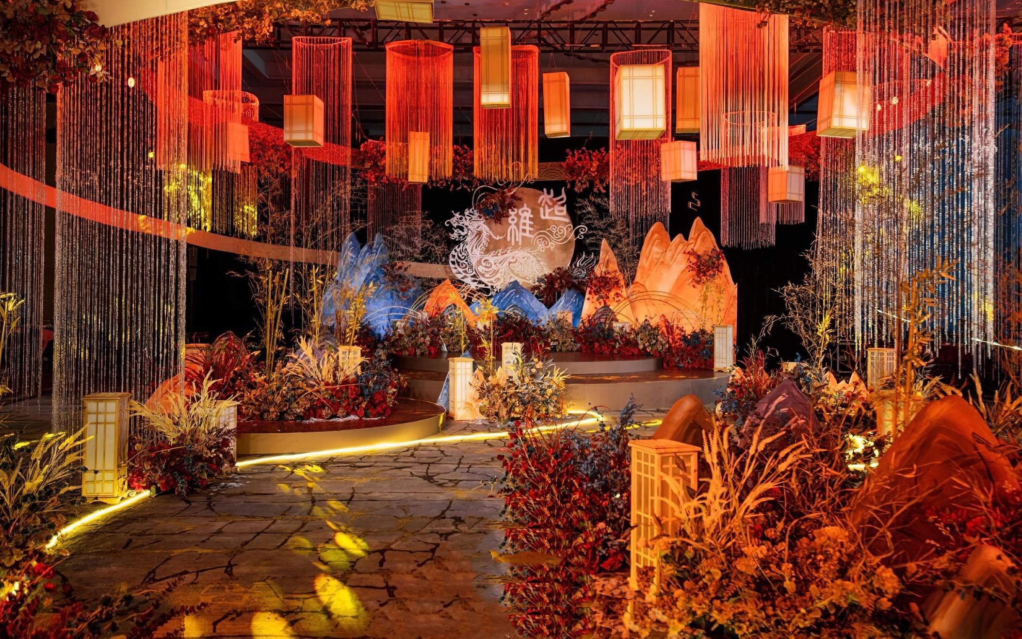 罗曼蒂克婚礼策划