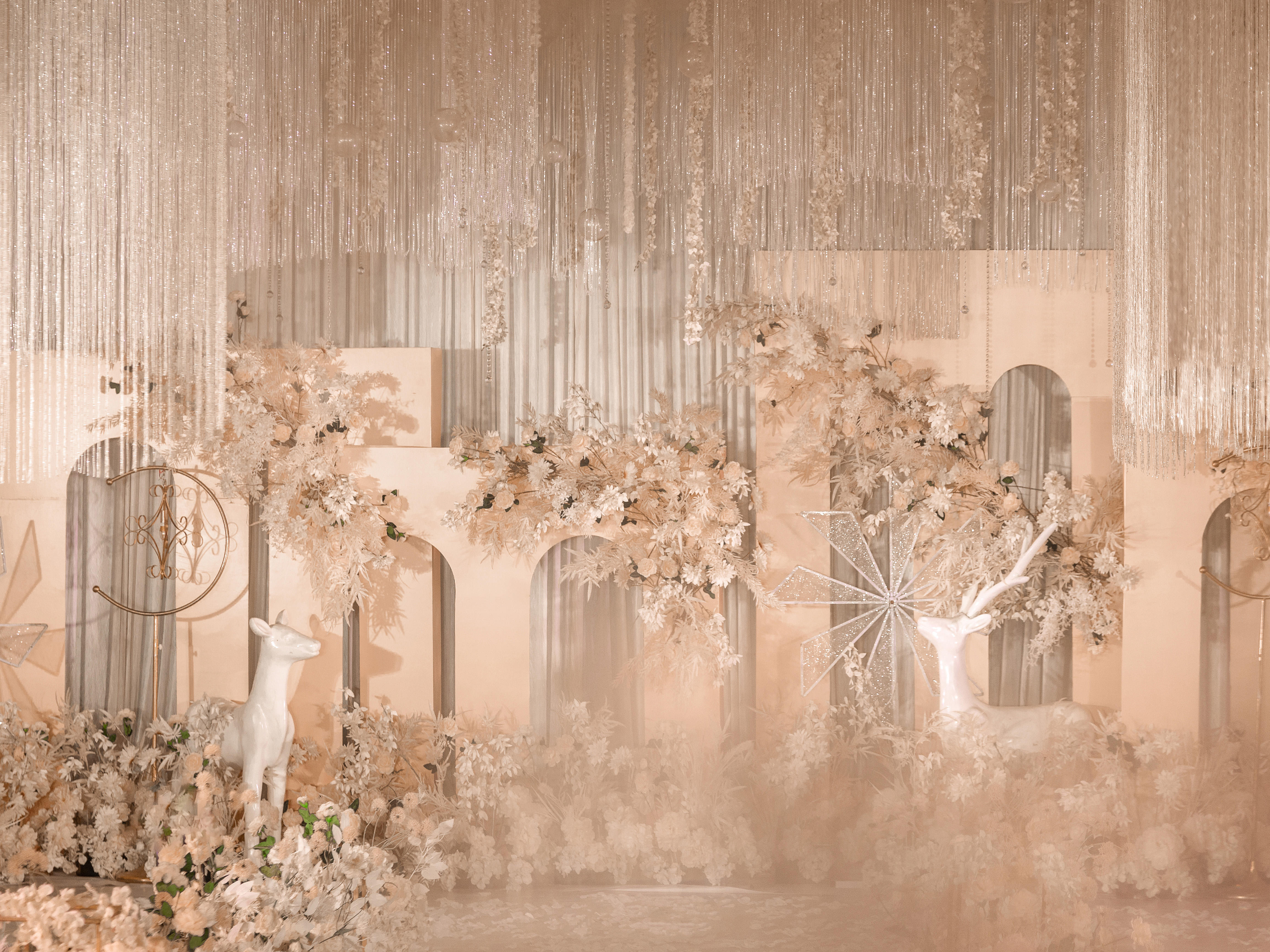 纯粹 干净的颜色 纯粹的真心 默默相爱 寂静欢喜