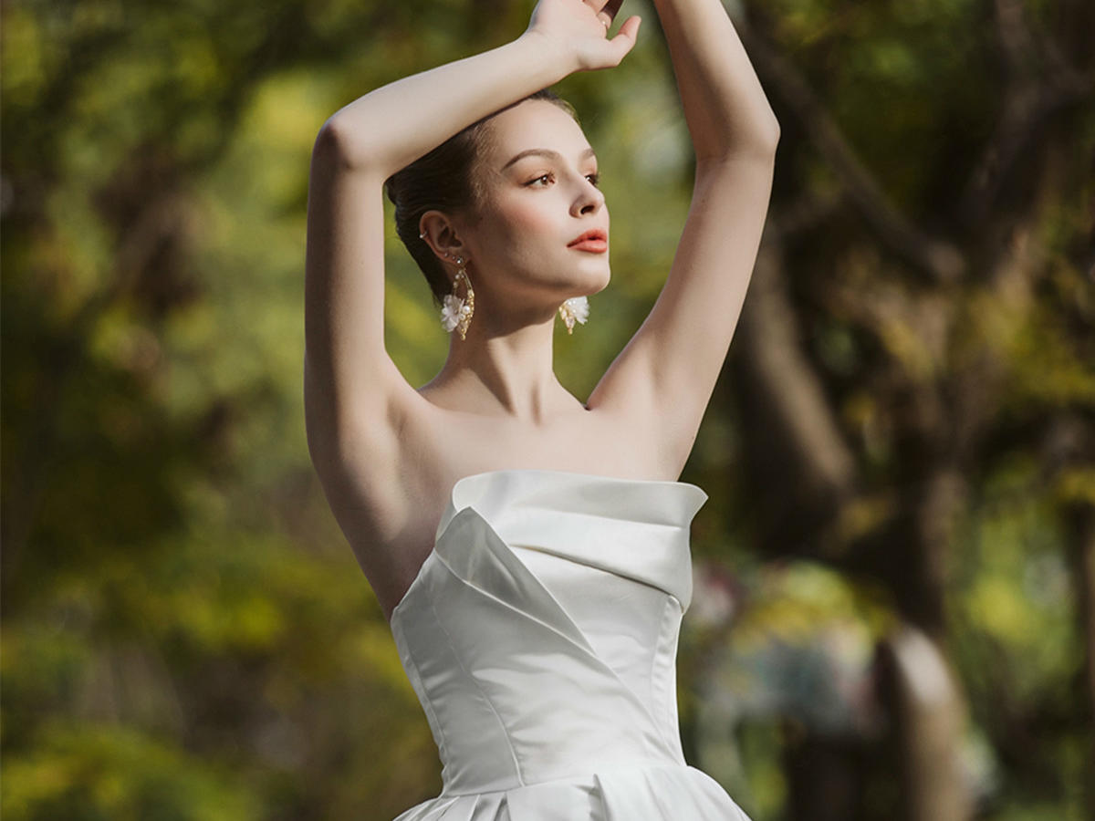 【曙光】春夏款一字肩抹胸礼服