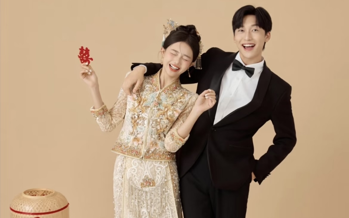 中式秀禾婚紗照