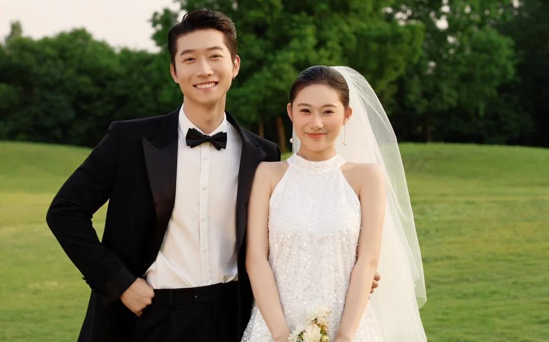 小清新系列 草坪婚纱照