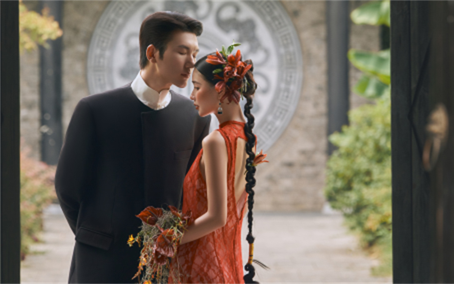 东方园林新中式🌺一袭红裙撞进中式的温柔梦