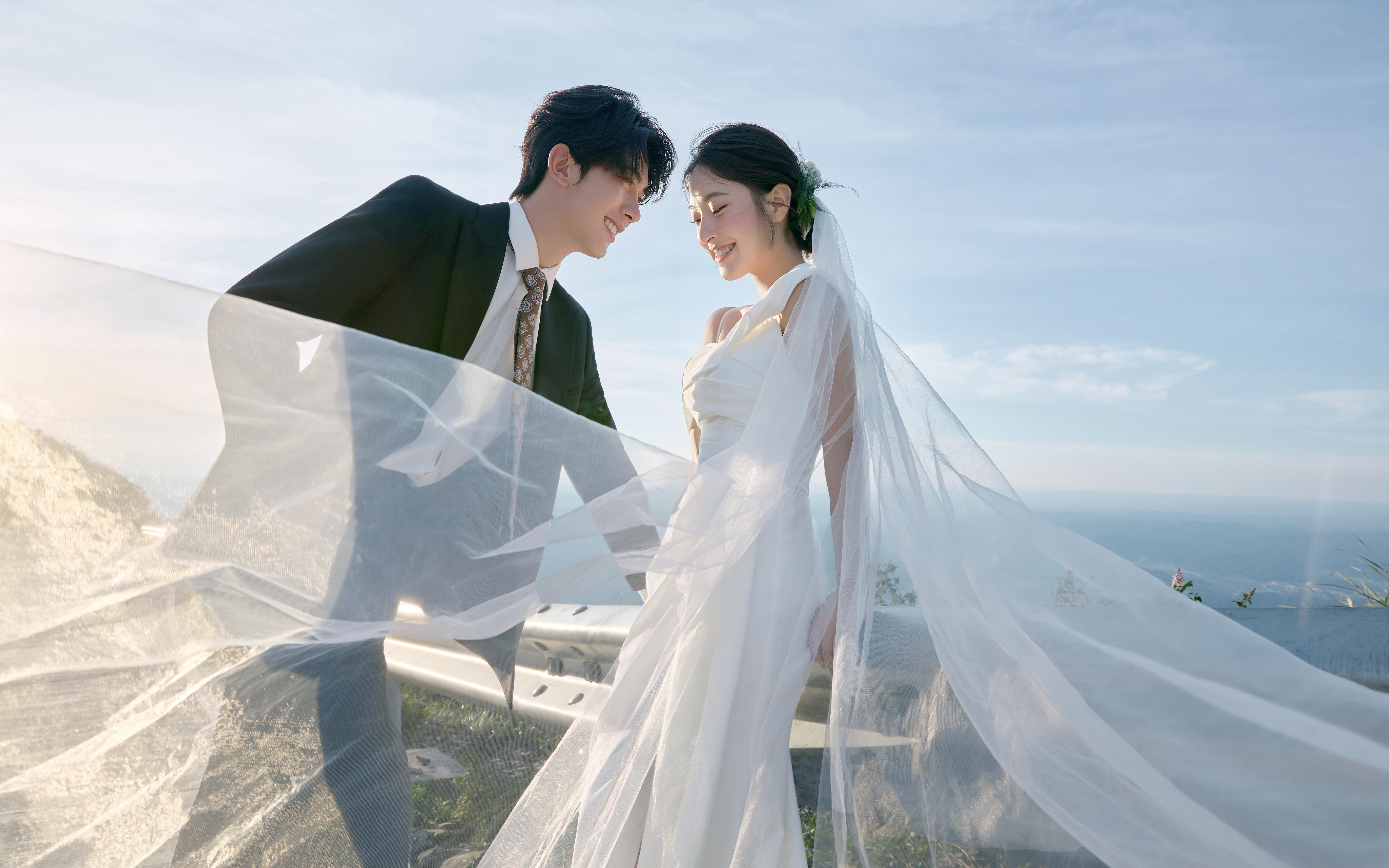 美度國際典范｜云端風車戀｜山頂風車