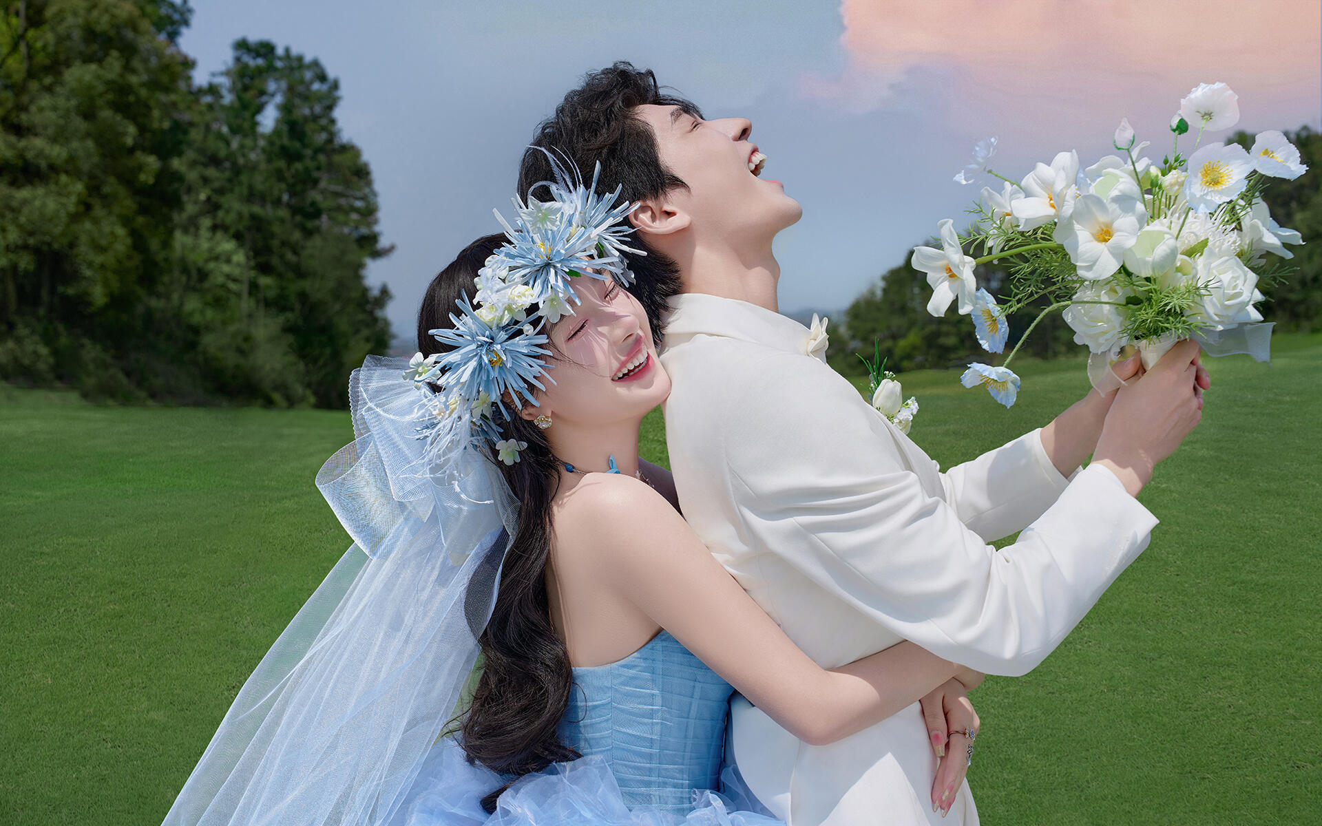 🌿草坪蓝色公主👰🏻​我在等你🥰也在等风