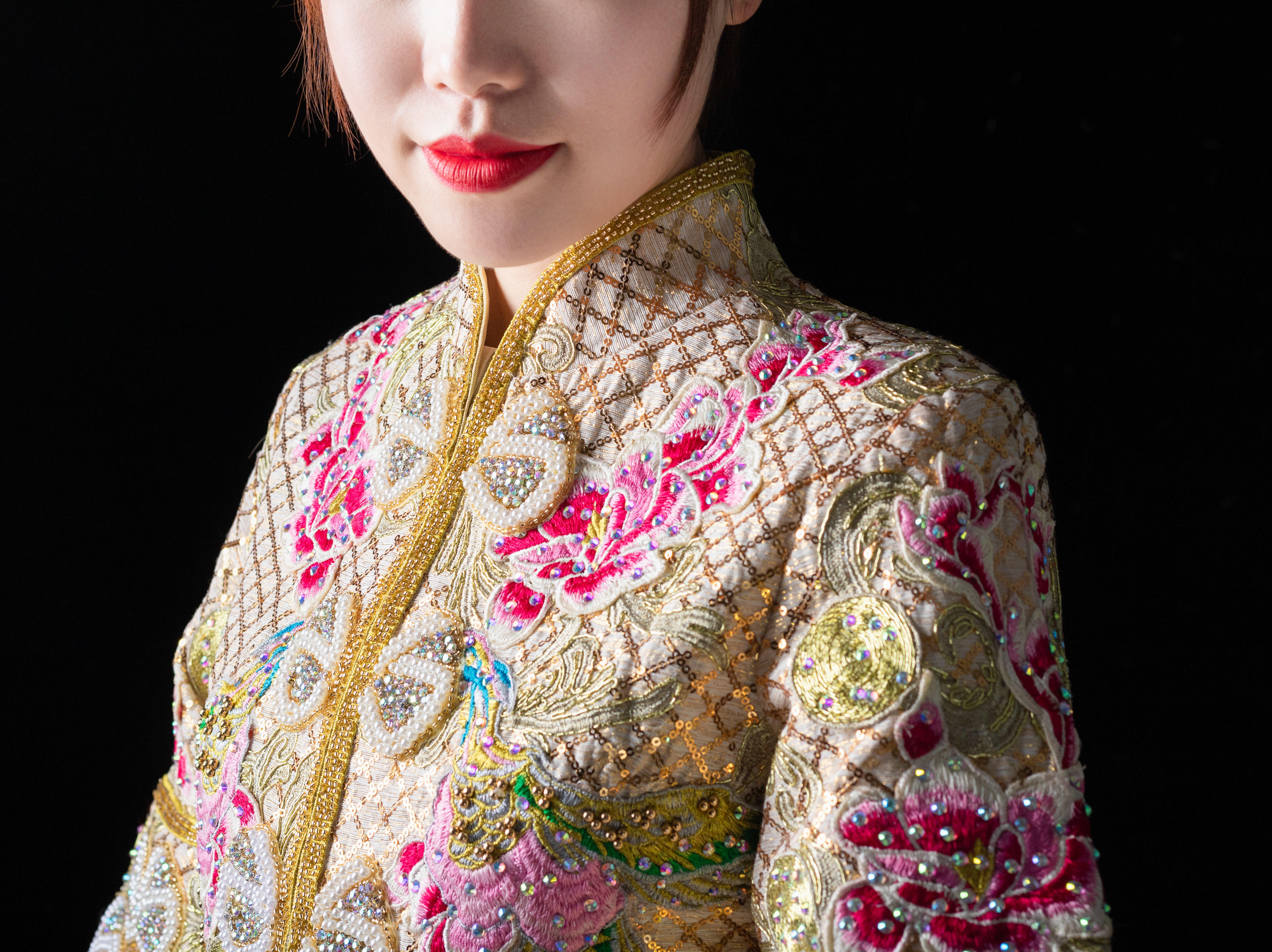 【品位婚纱】主纱+秀禾+敬酒服三件套租赁套餐