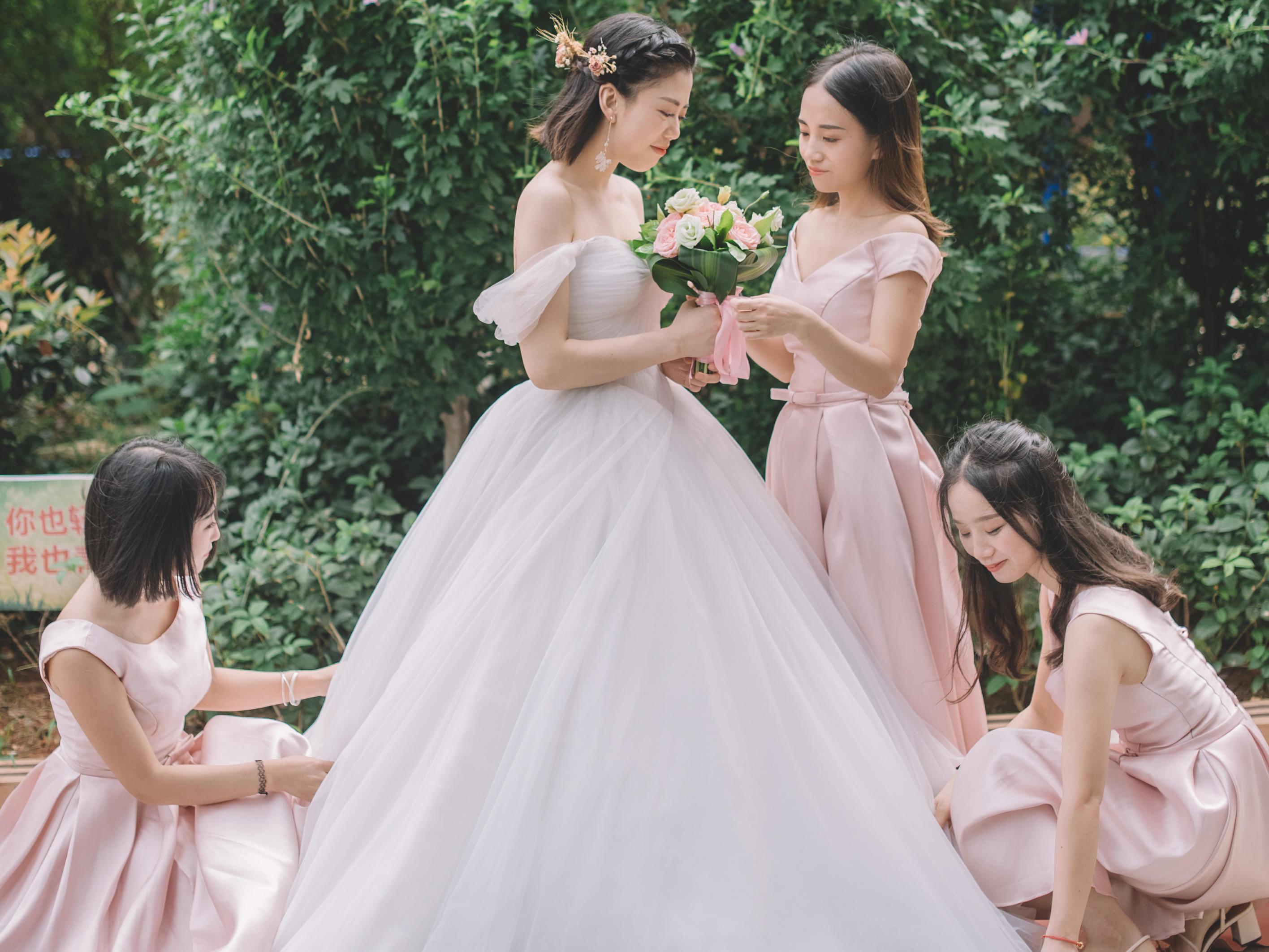 MonCheri 维多利亚新品系列