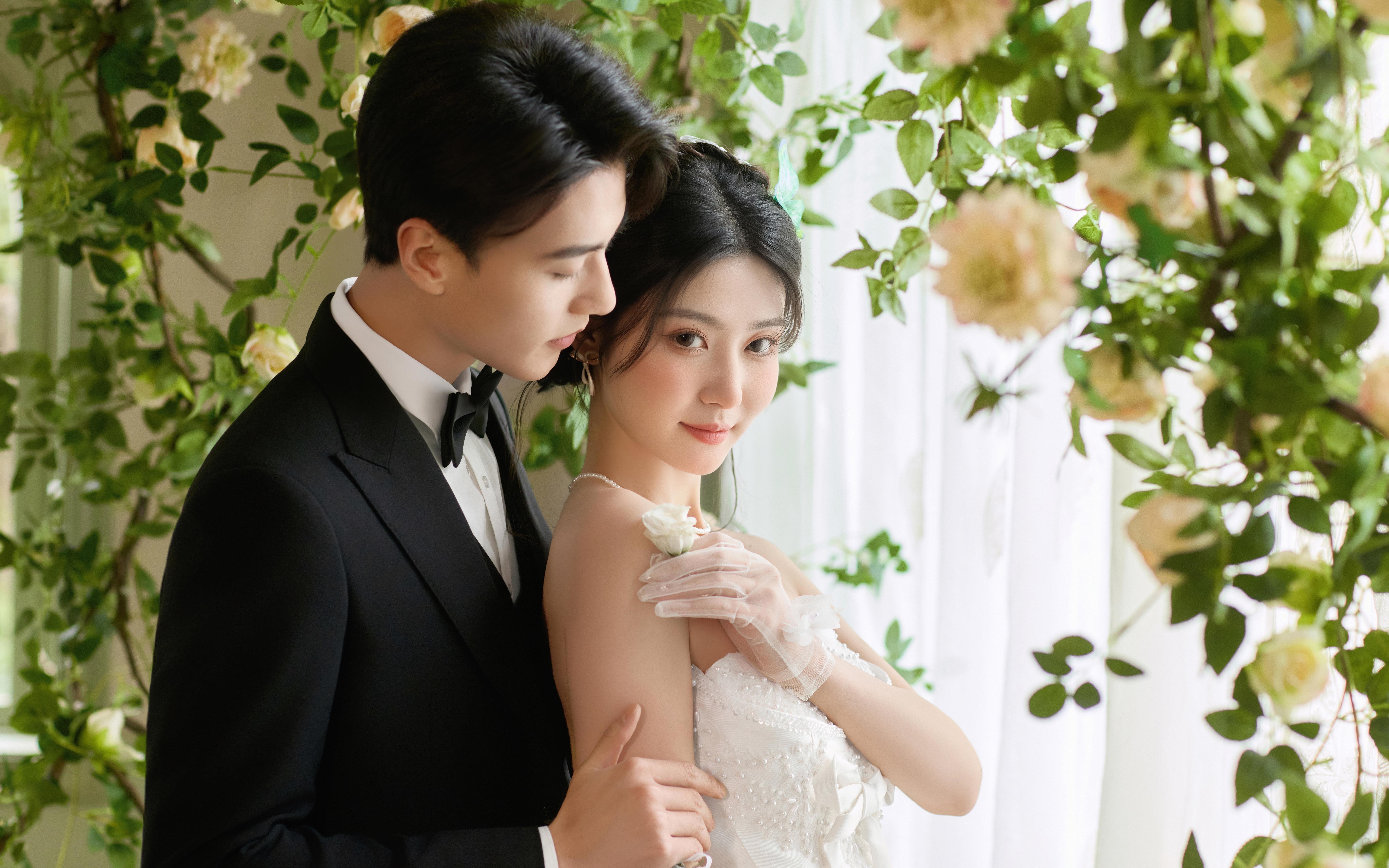 【把油画里的浪漫搬进婚纱照啦】