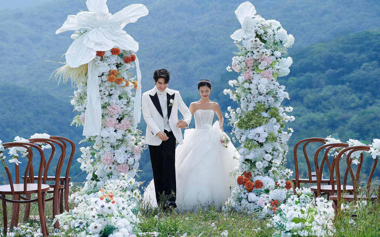 来自山海祝福｜目的地婚礼仪式感让爱具象化
