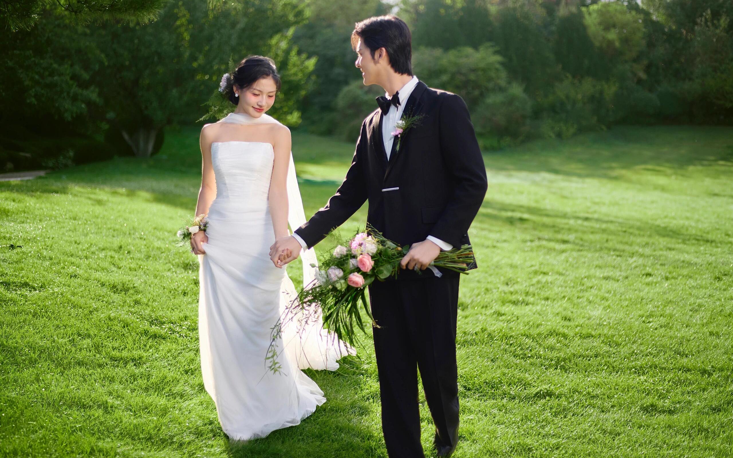 【草坪婚纱照】
