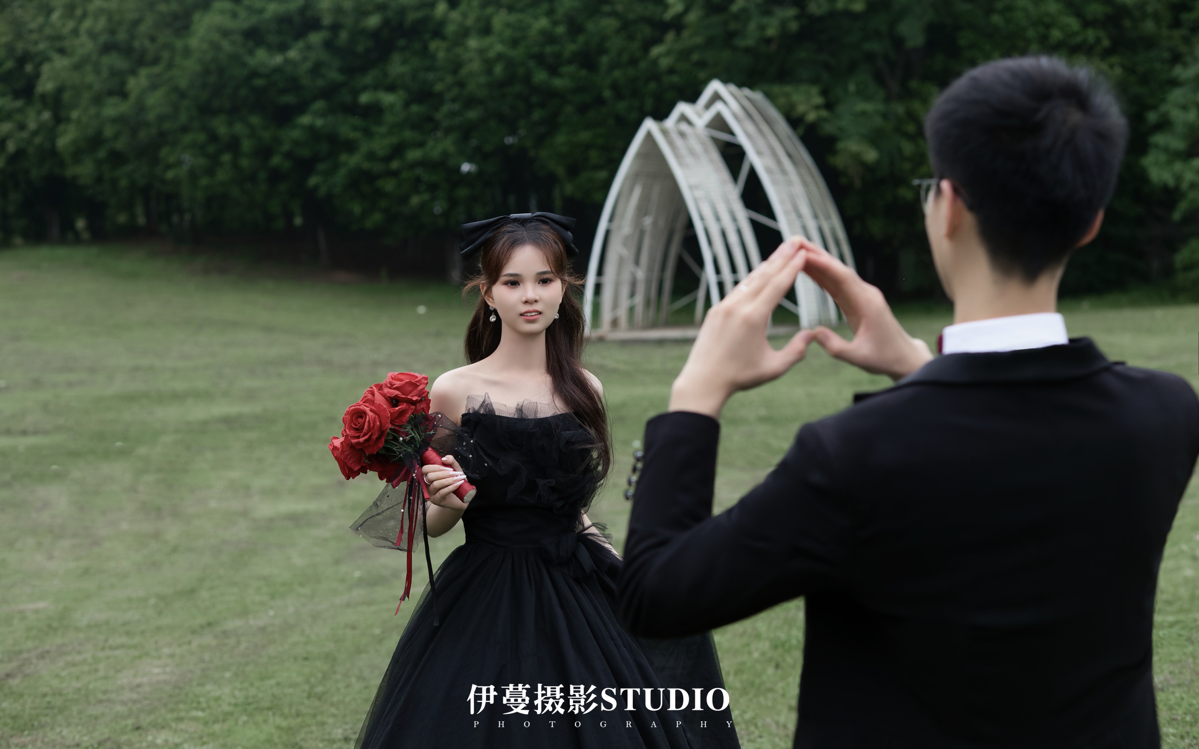 【伊蔓摄影】草坪婚纱照