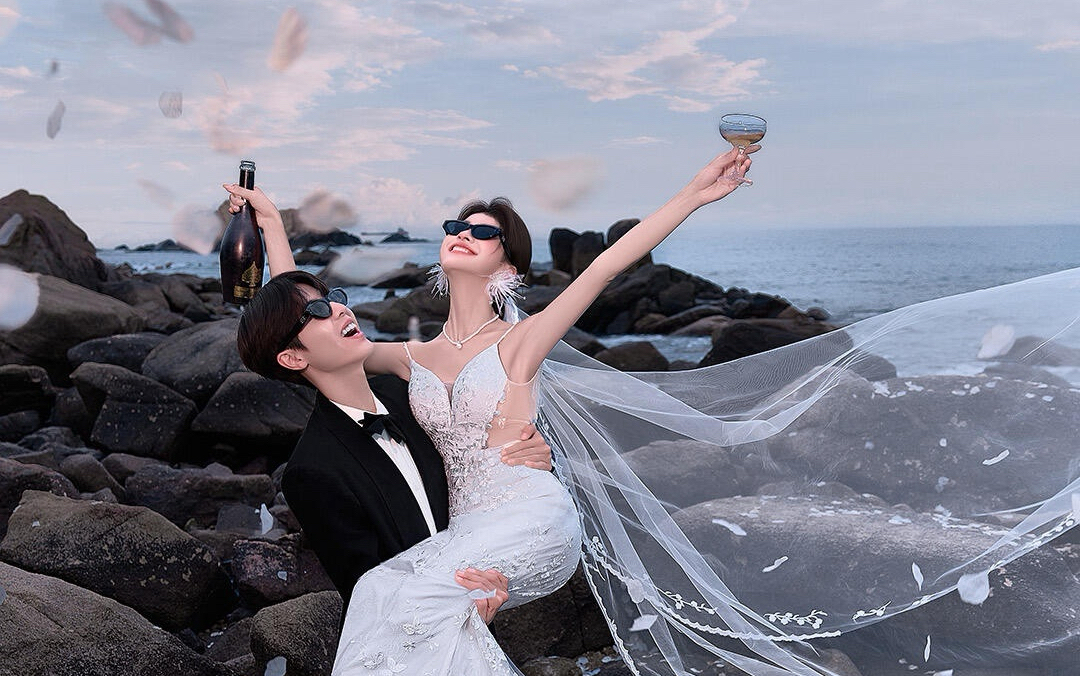 黑礁石和鱼尾真的太配了