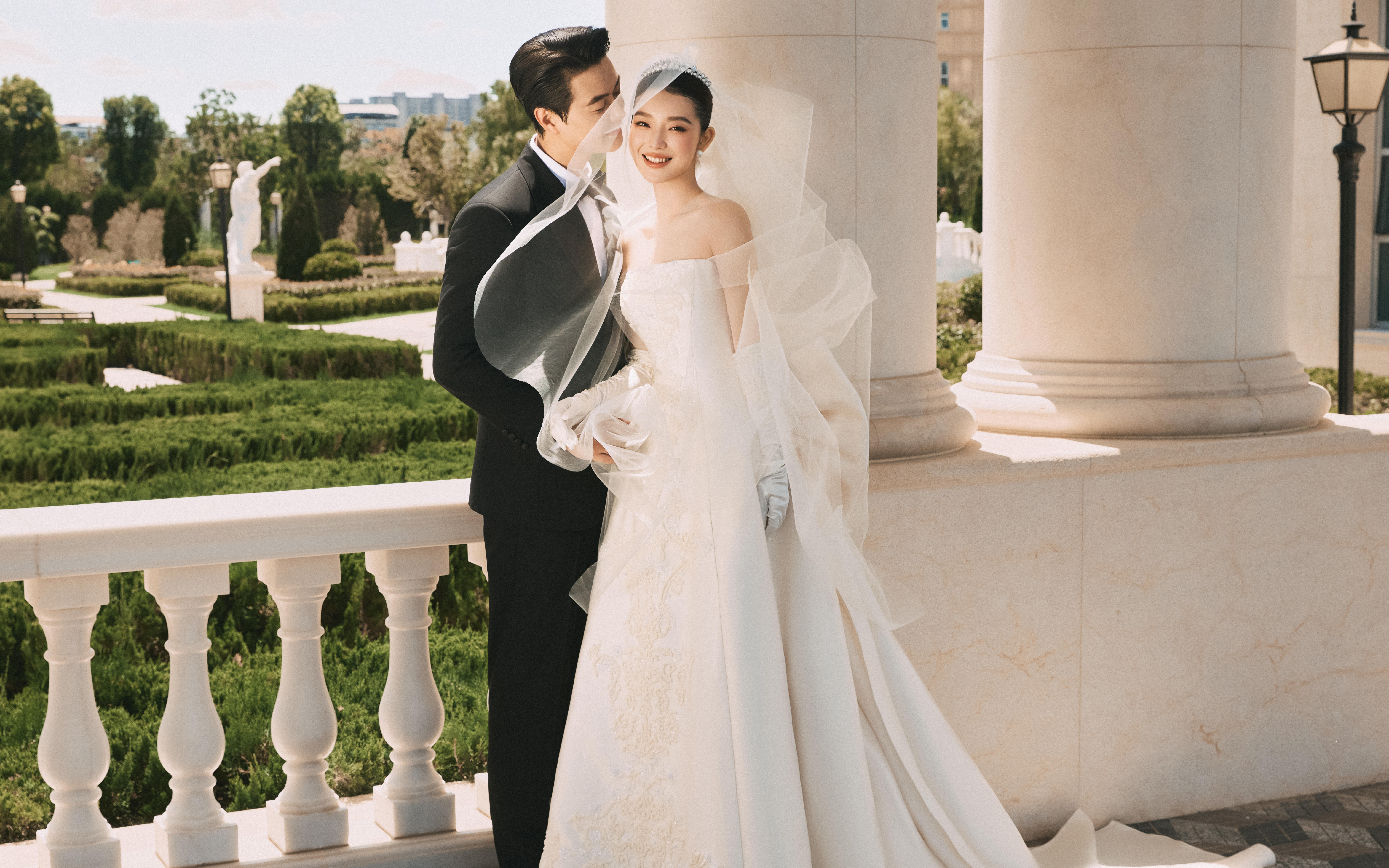 在鄭州就能擁有一組法國(guó)城堡浪漫婚紗照