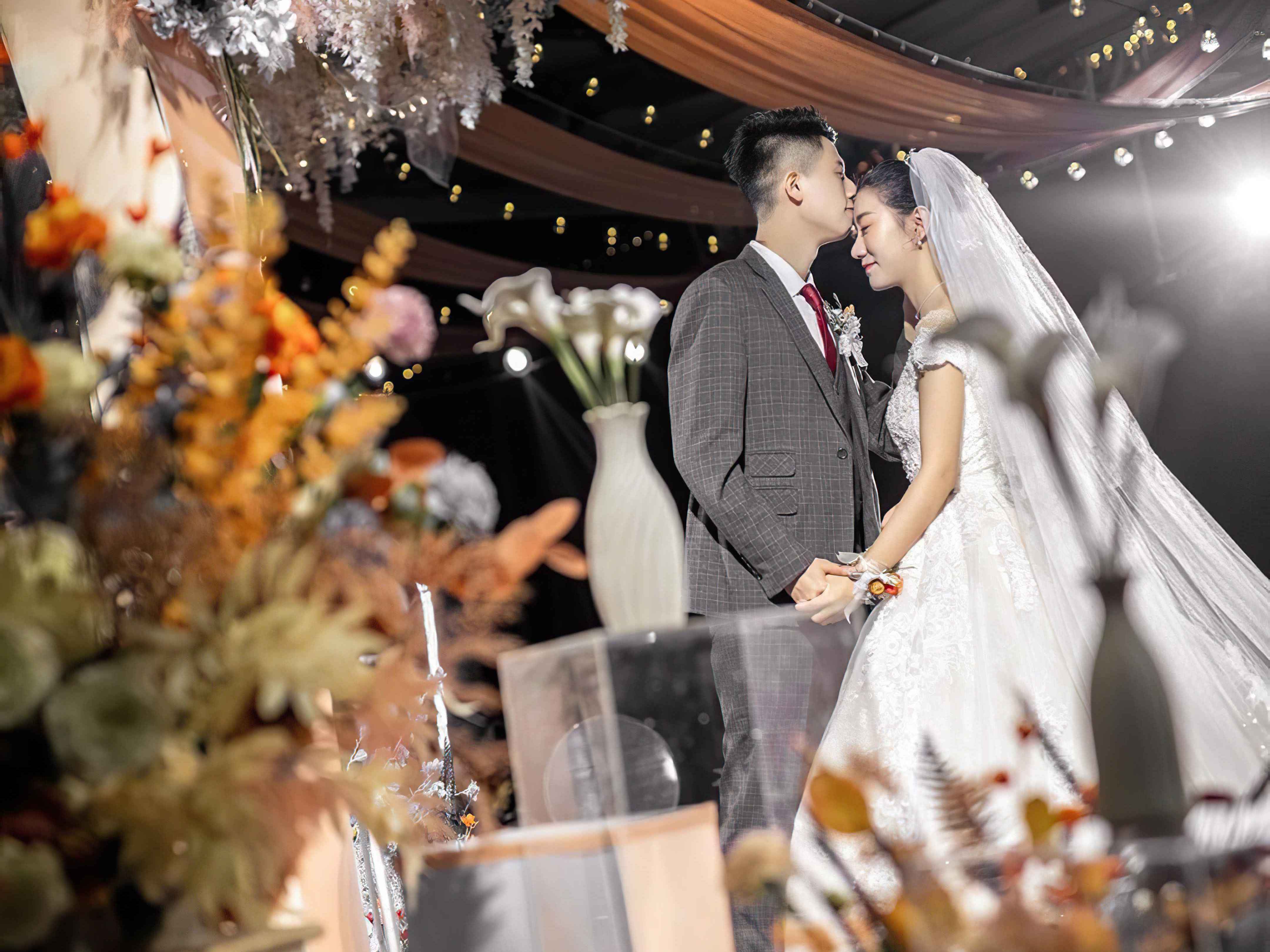 香槟蓝色婚礼 日暮里的光景太暖了这个颜色