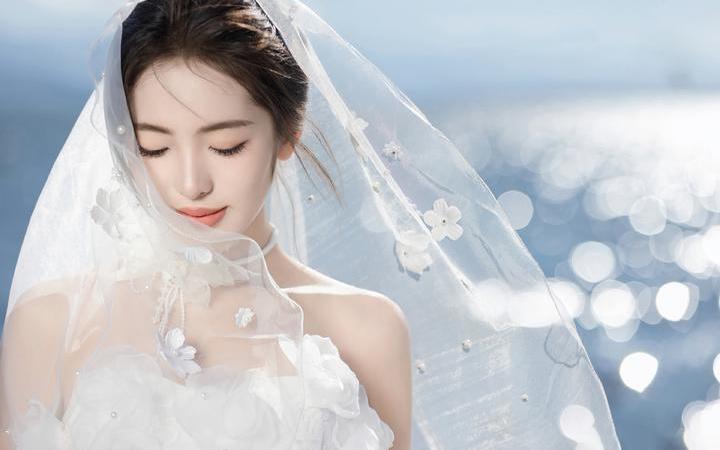 海边婚纱照的浪漫诗篇