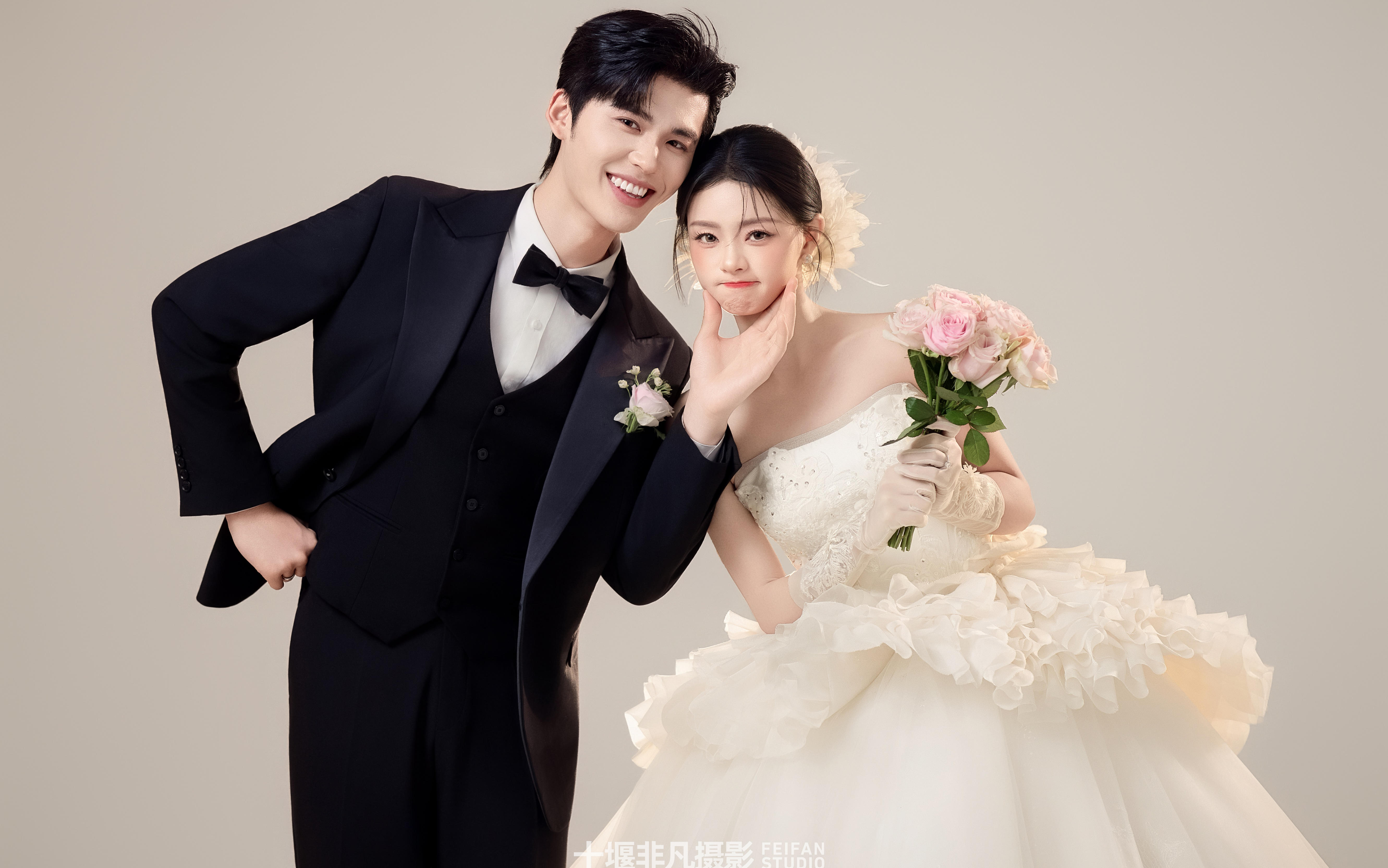 今日分享室内, 小清新光影婚纱照~